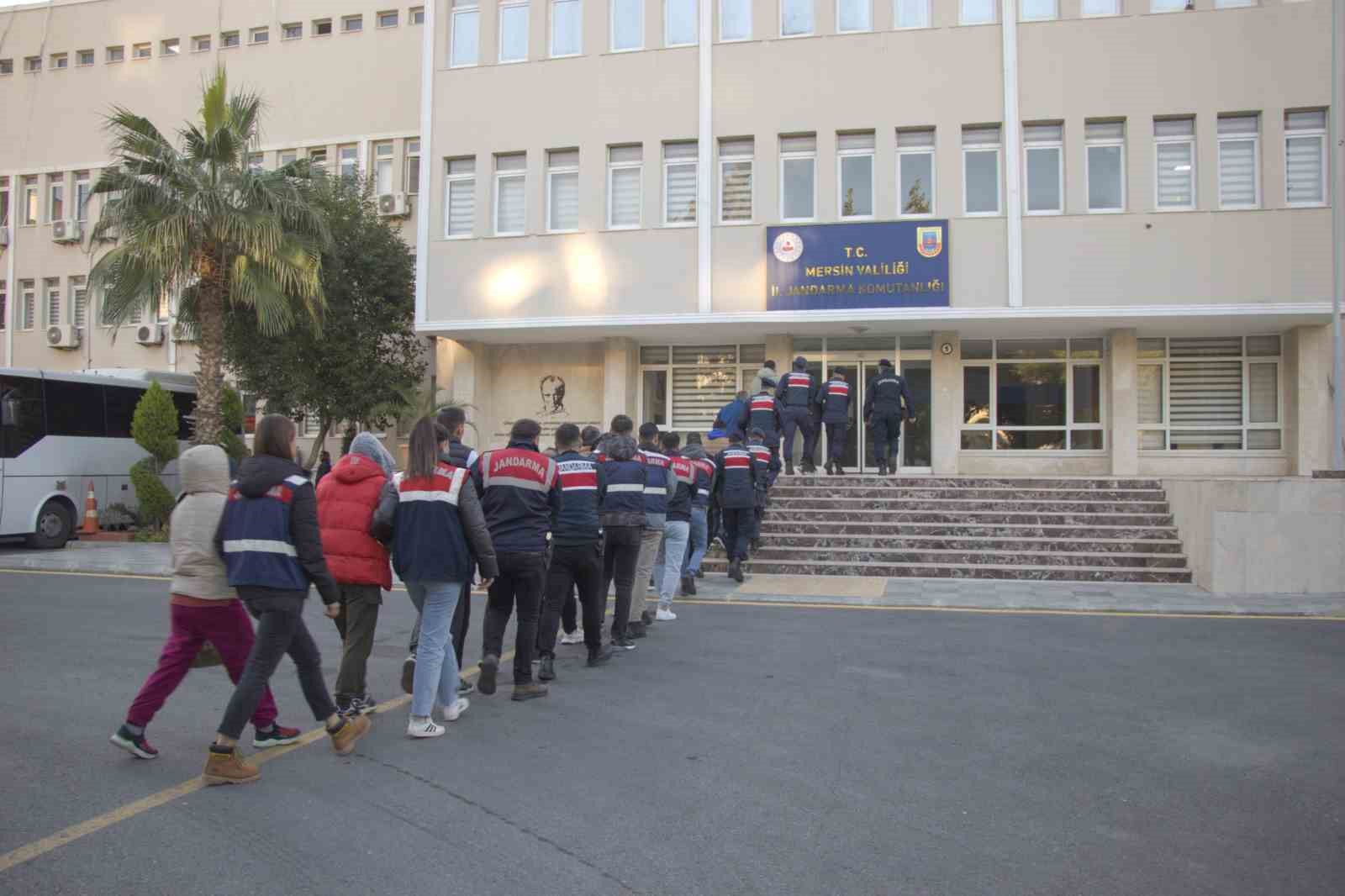 Sahte ilanla dolandırıcılık yapan çete çökertildi: 17 tutuklama
