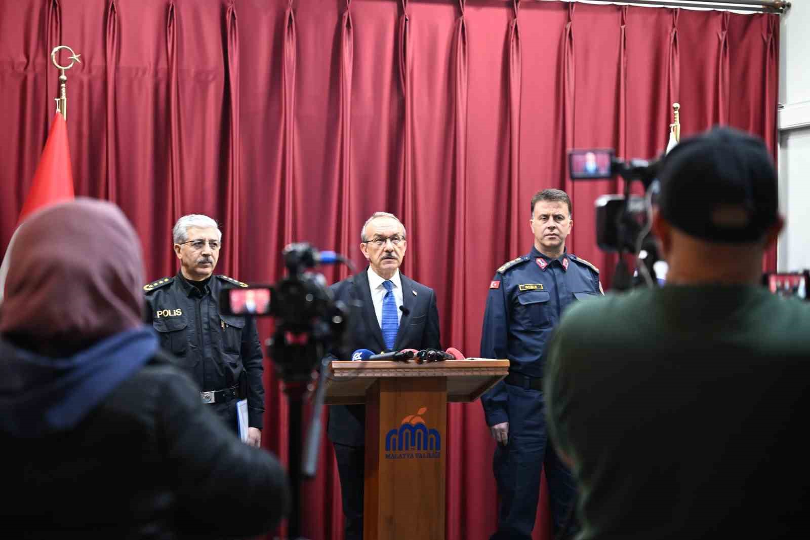 Vali Seddar Yavuz,  2025 yılı Ocak- Şubat ayı g&uuml;venlik faaliyet verilerini a&ccedil;ıkladı
