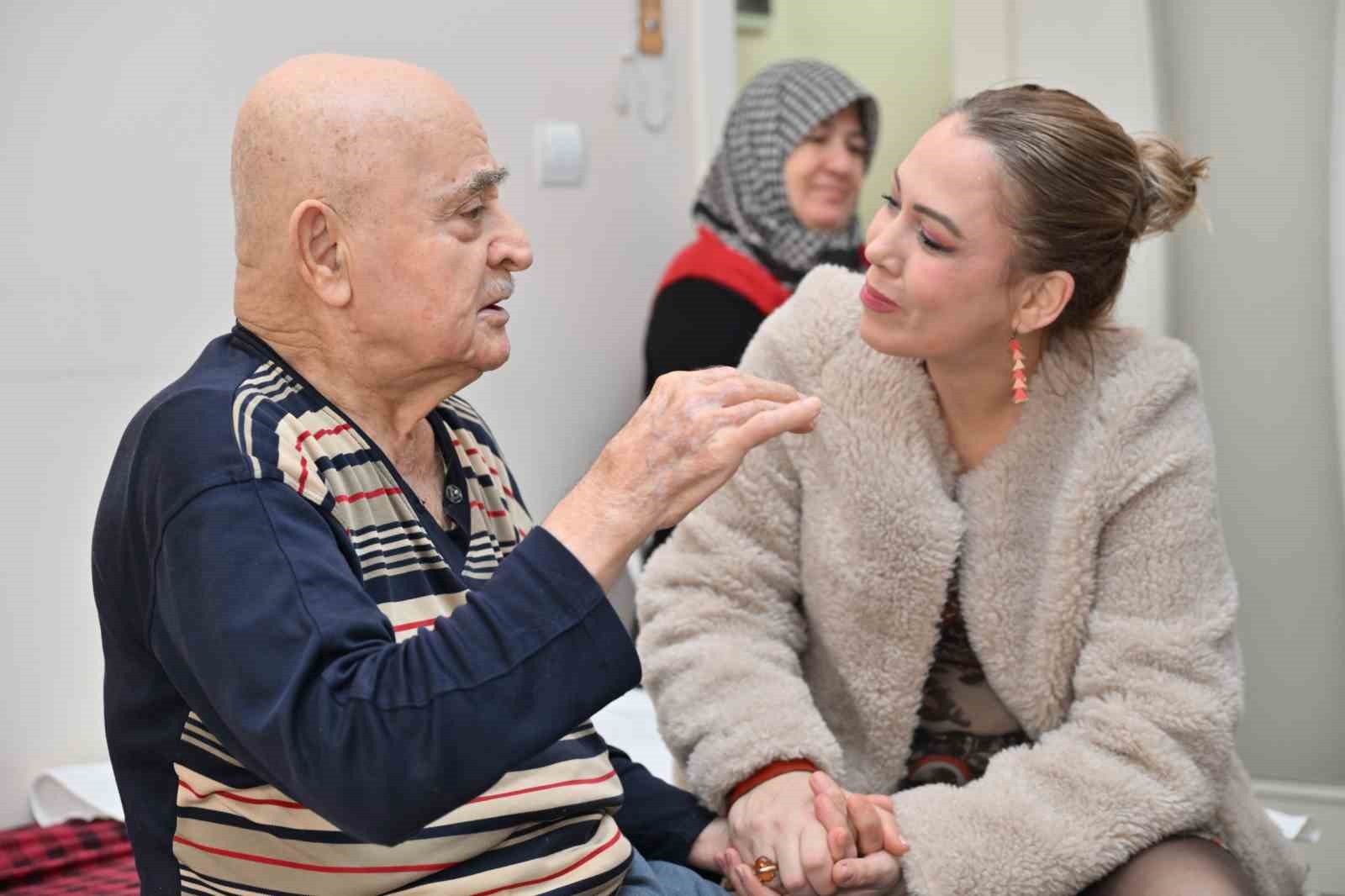 Nurcan Zeyrek’ten duygulandıran ziyaret