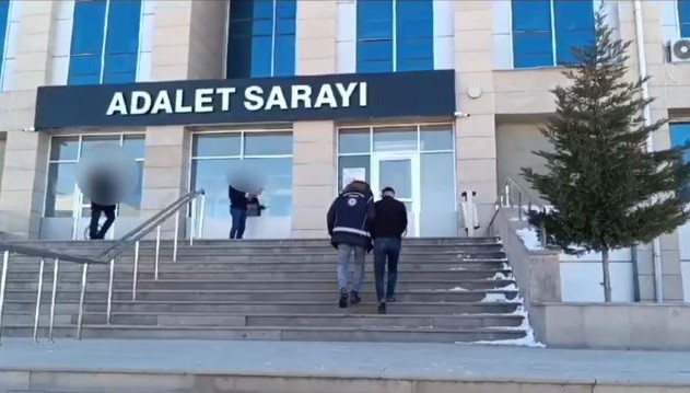 Van’da 1 organizatör tutuklandı