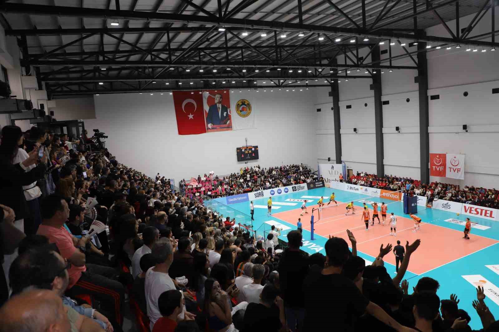 Voleybolun kalbi Alanya&rsquo;da atacak

