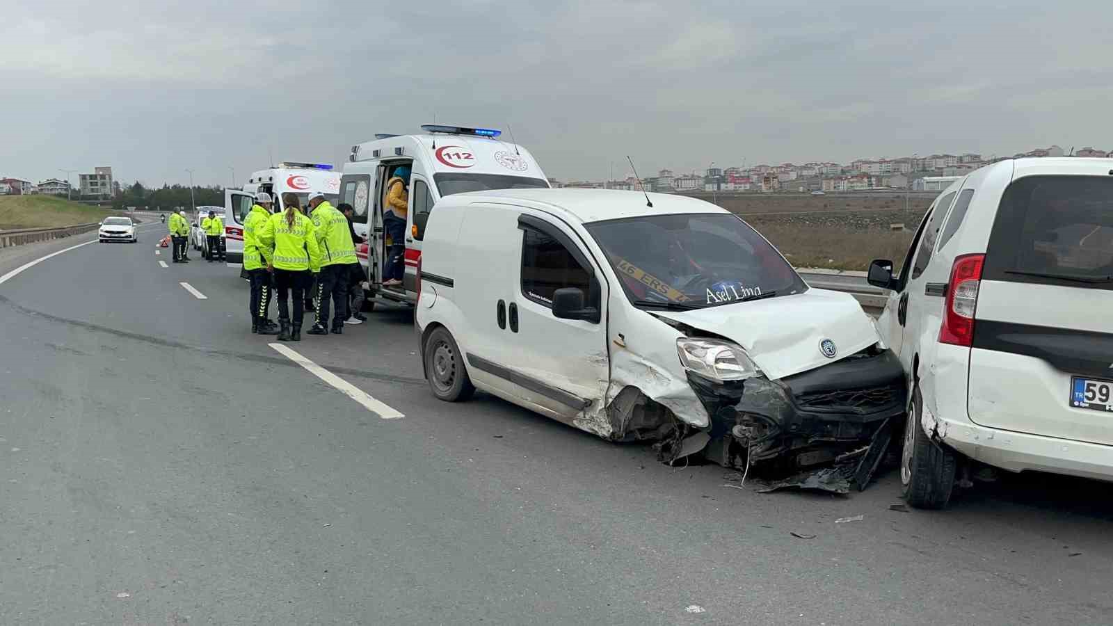 Ergene&rsquo;de trafik kazası: 3 yaralı
