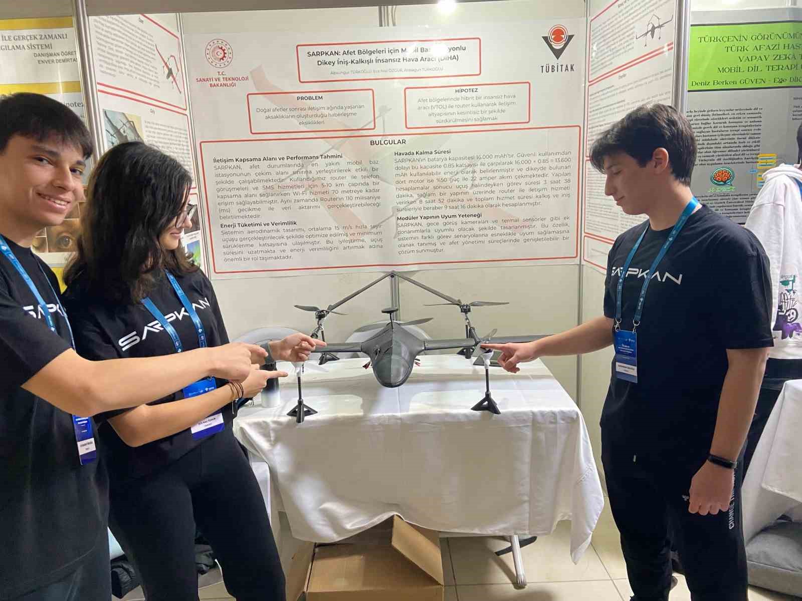 Liselilerin SARPKAN projesi afet b&ouml;lgelerinde kesintisiz iletişim sağlayacak
