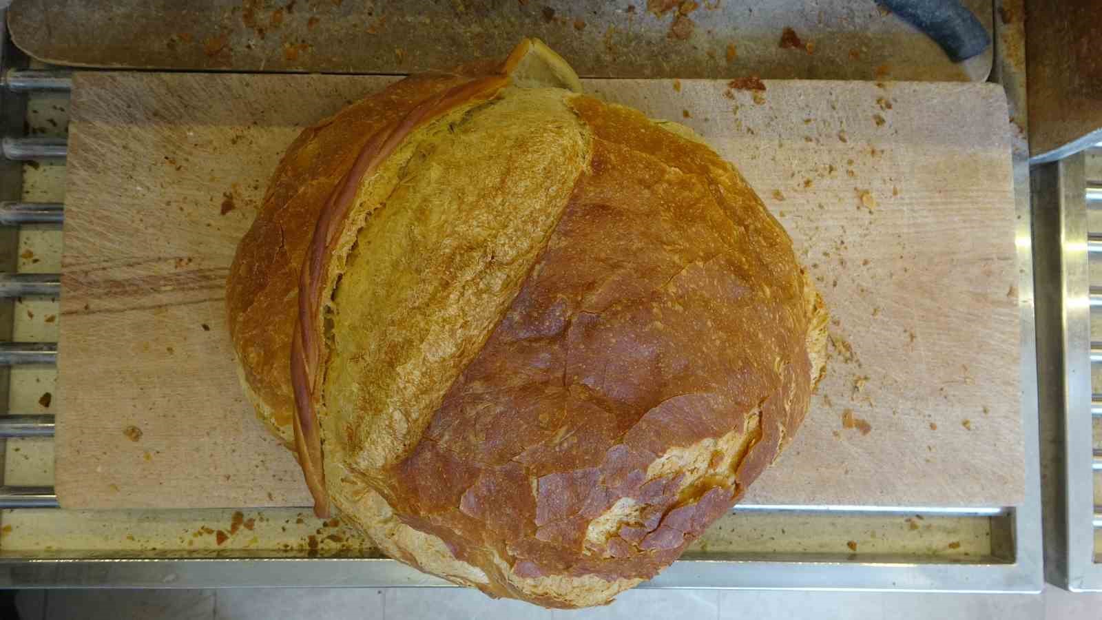 Trabzon ekmeğini aşırı tüketmek obeziteye sebep olabilir