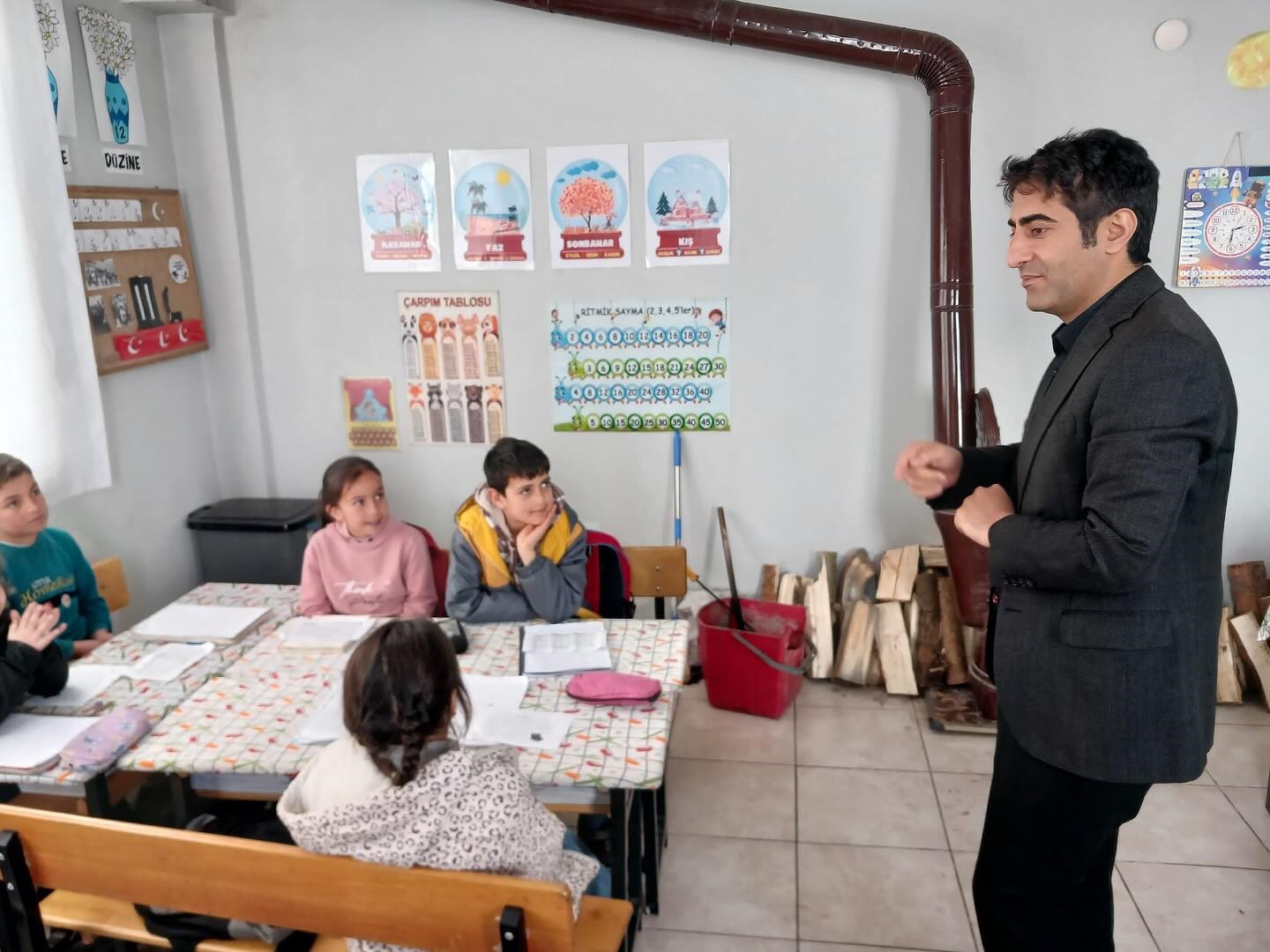 Sarıkamış Kaymakamı Aslantatar, öğrencilerle buluştu