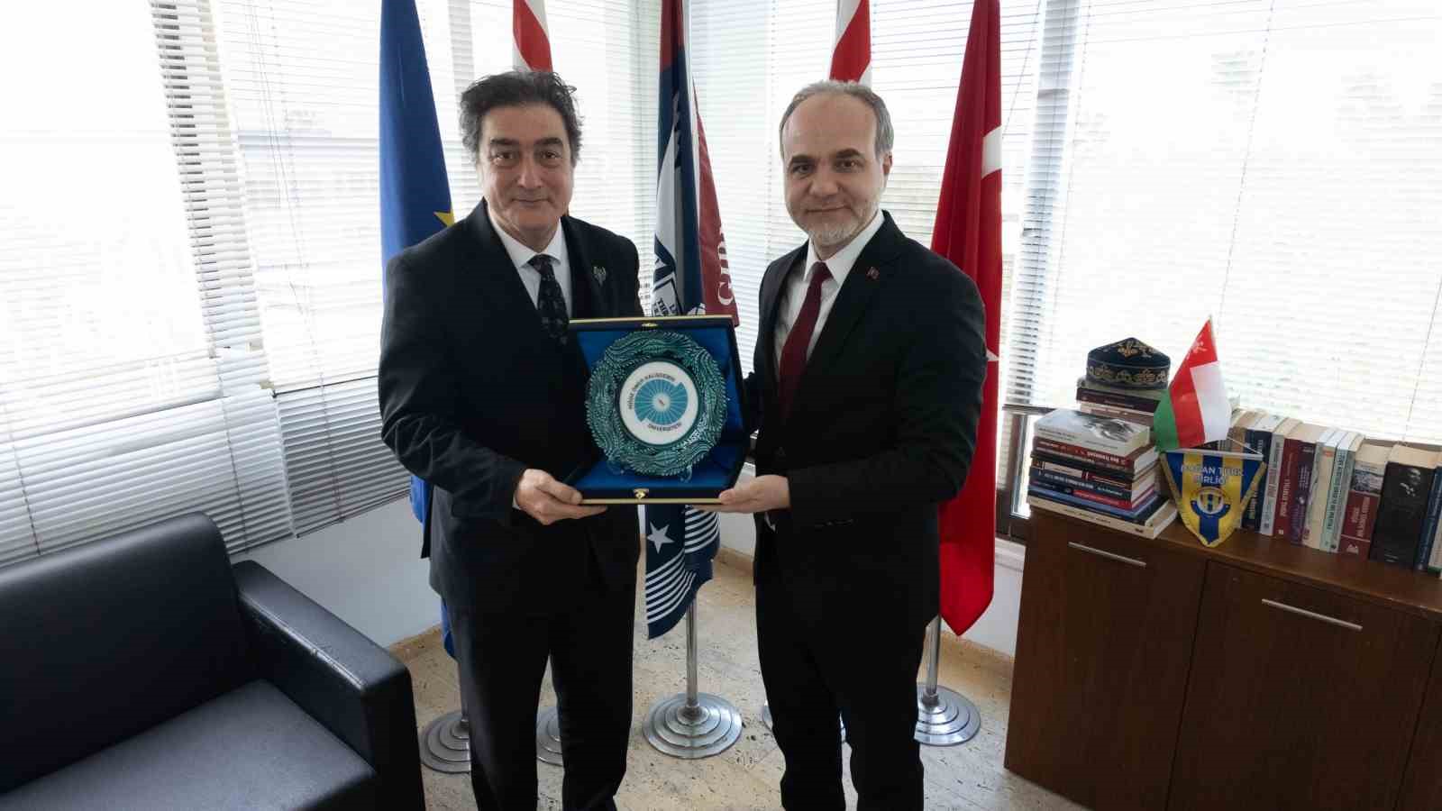 N&Ouml;H&Uuml; ile Girne Amerikan &Uuml;niversitesi Arasında İş Birliği Protokol&uuml; İmzalandı
