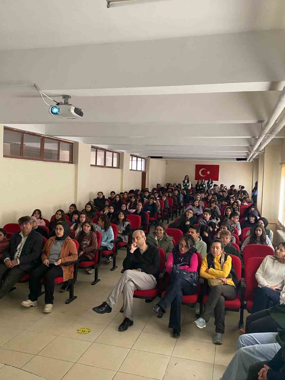 Niğde&rsquo;de Yeşilay Haftası&rsquo;nda farkındalık etkinlikleri ger&ccedil;ekleştirildi
