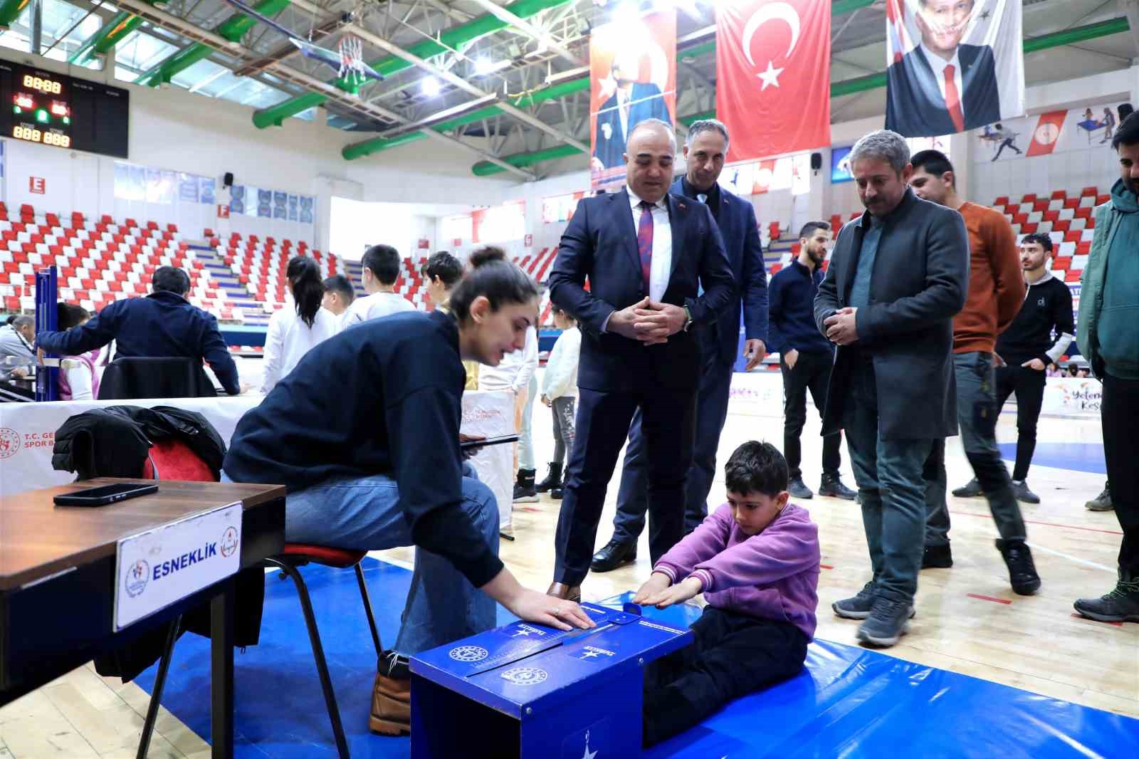 Ağrı&rsquo;da 13 &ouml;ğrenci sportif yetenek taramasında ge&ccedil;ecek
