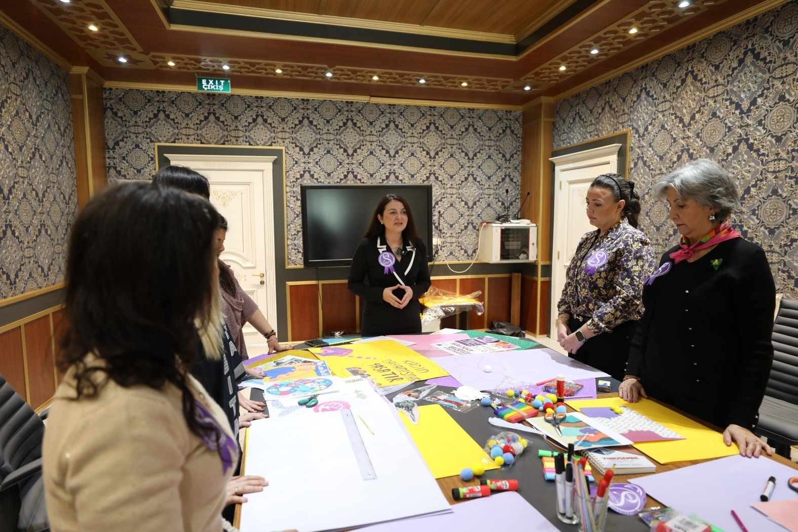 Yunusemreli kadınlar at&ouml;lye &ccedil;alışması yaptı
