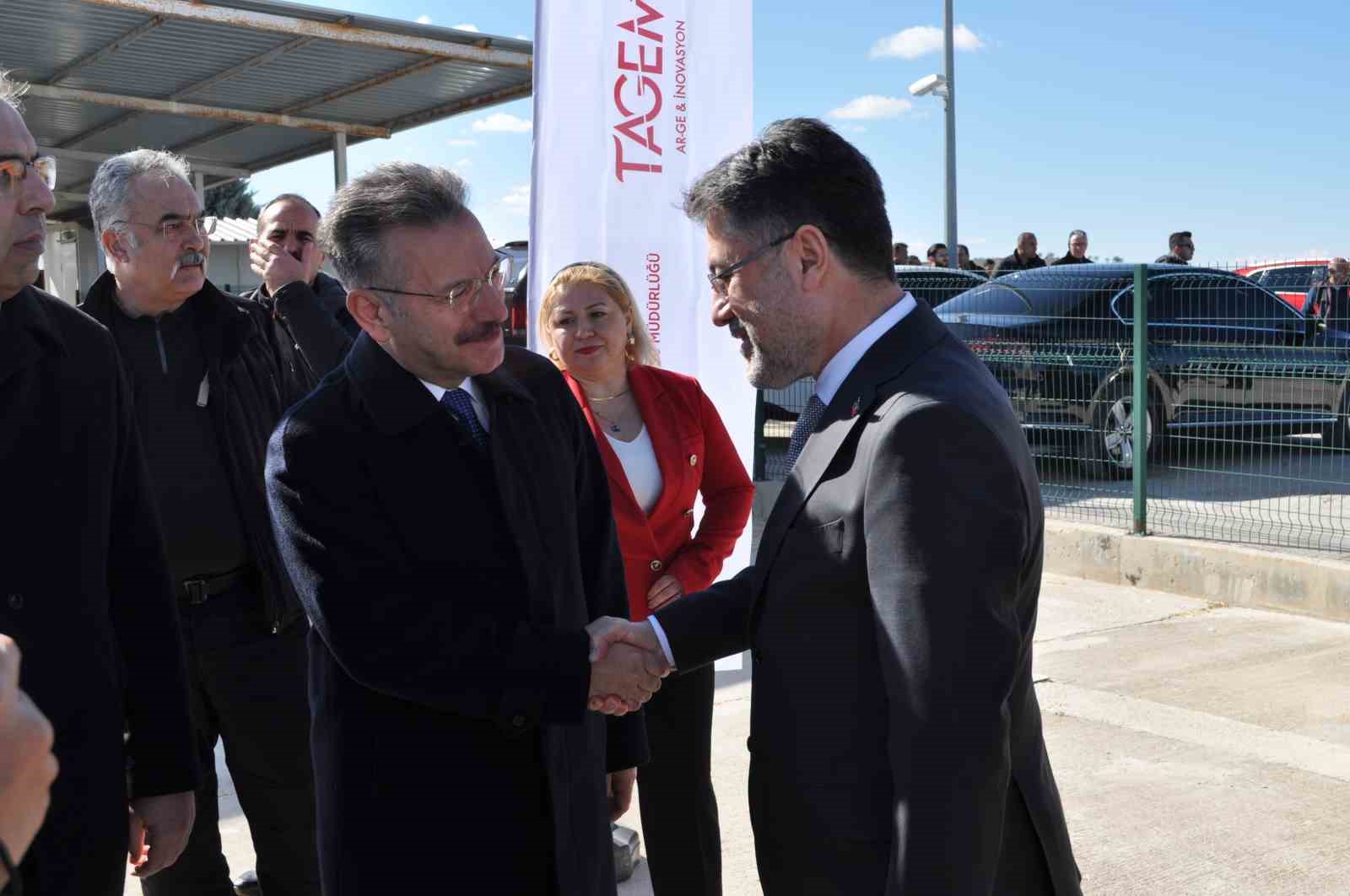 Bakan Yumaklı: "Ramazan boyunca zam beklemiyoruz
