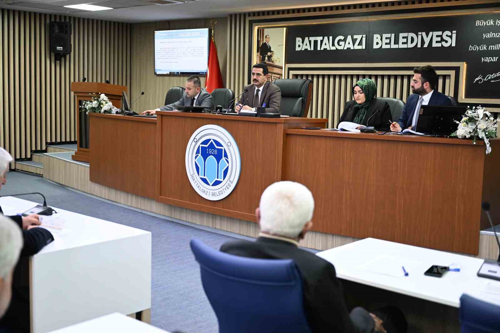 Battalgazi Belediye Meclisi Mart ayı toplantısını ger&ccedil;ekleştirdi
