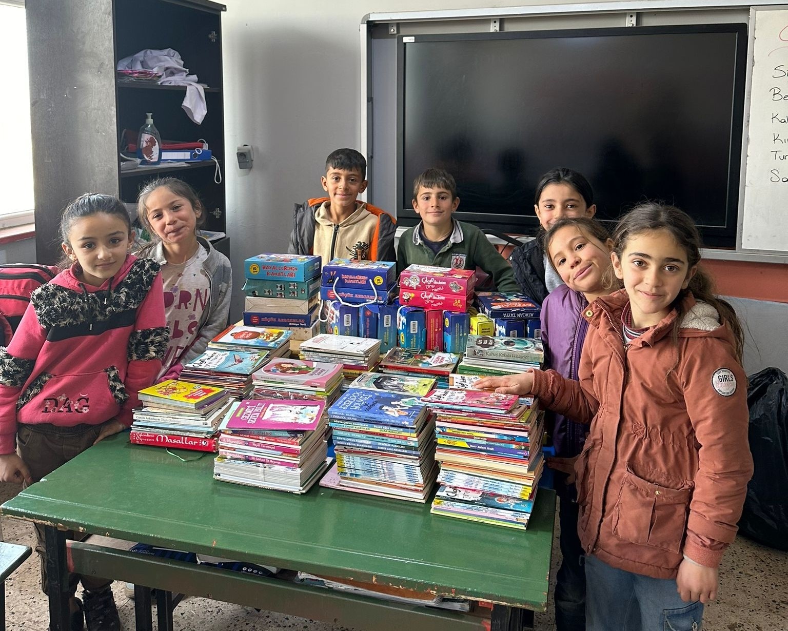 Sarıgöl’den Viranşehir’e gönül köprüsü