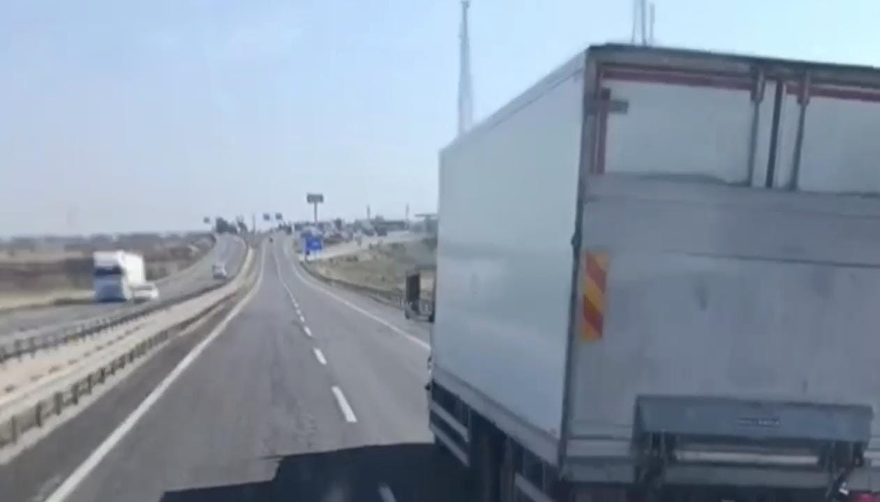 Kaza yapmasın diye kilometrelerce takip etti
