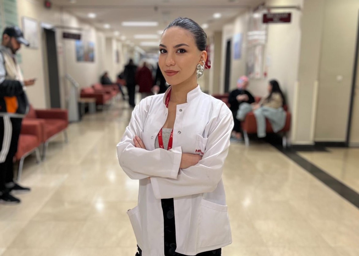 ‘Doğru beslenerek saç dökülmesini önlemek mümkün’