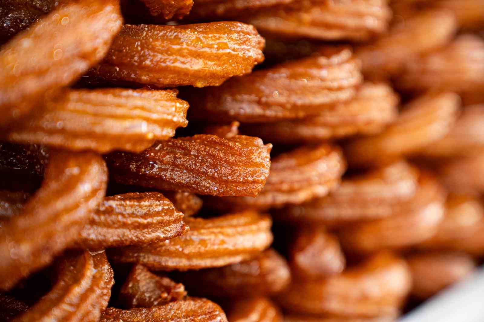 Kızıltepe&rsquo;de Ramazan ayında halka tatlısına ilgi artıyor