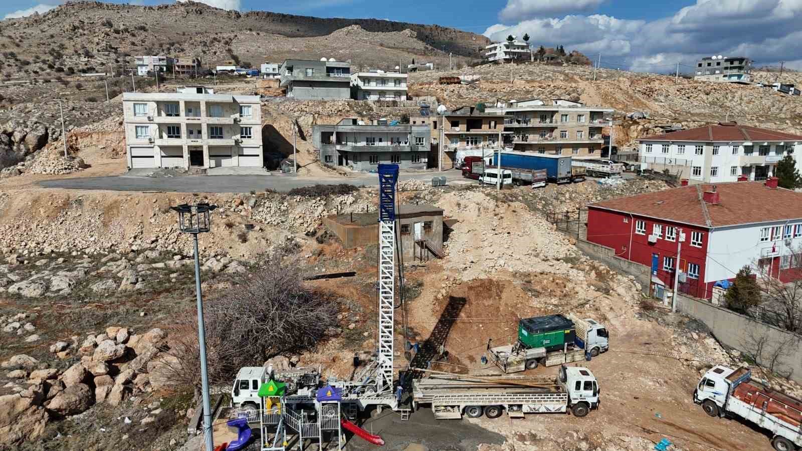 Mardin’de iki mahallede daha içme suyu sorunu çözüldü