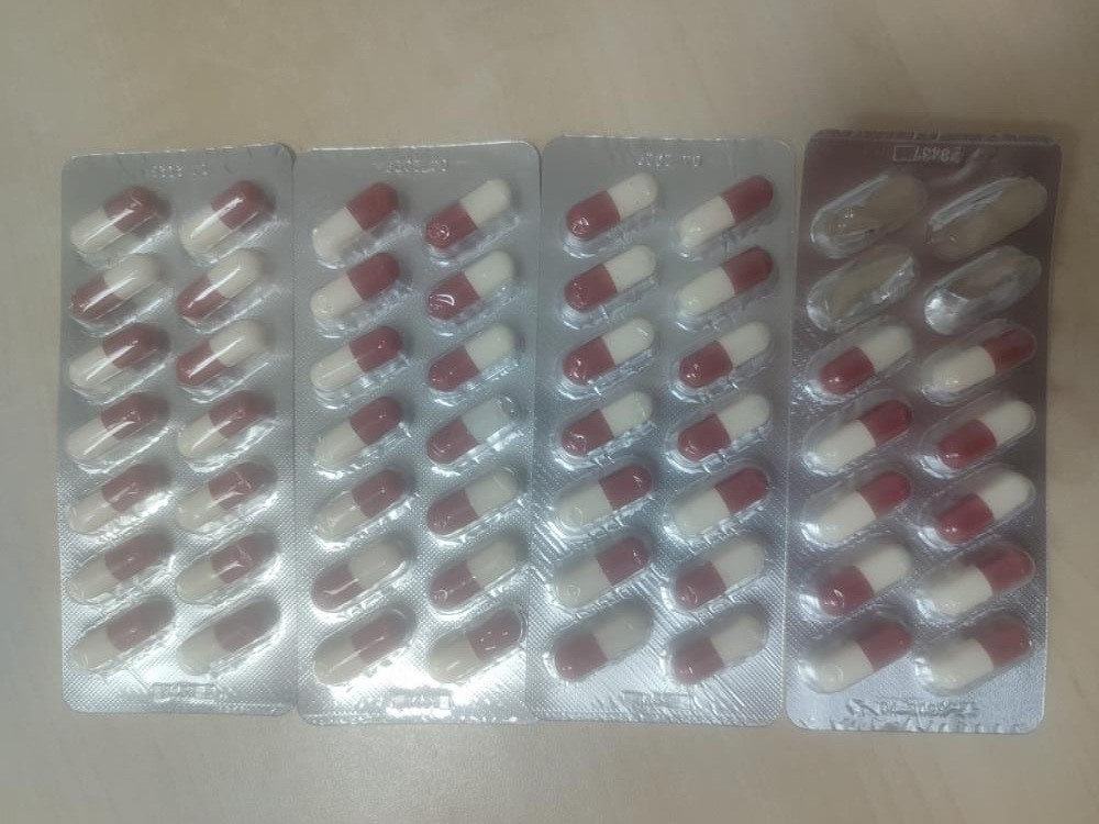 Manisa’da şüphe üzerine aranan şahıstan uyuşturucu hap çıktı