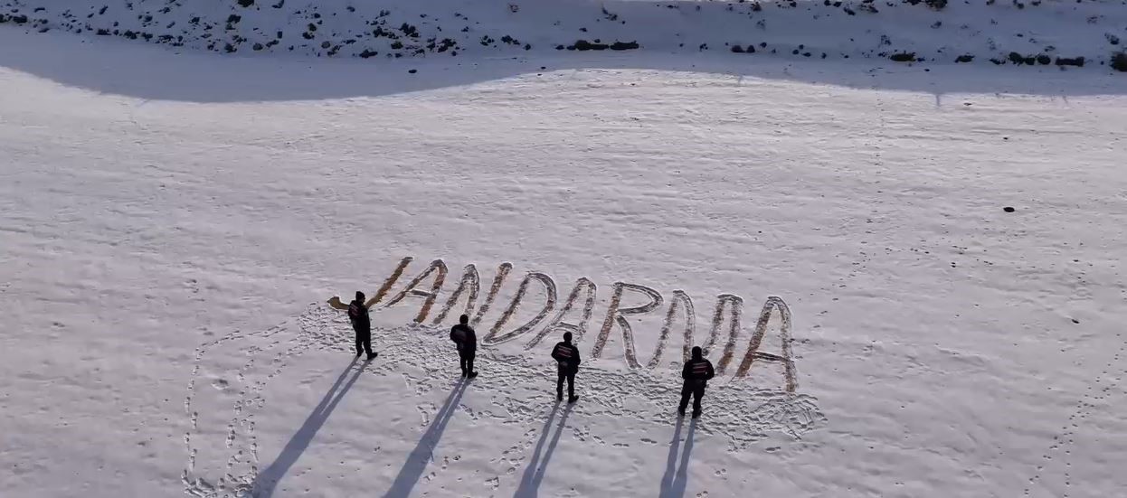 Jandarmadan yaban hayatına merhametli dokunuş