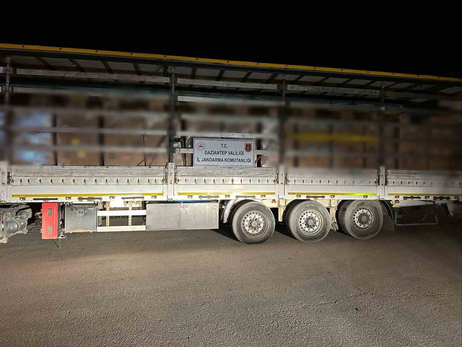 Gaziantep’te 10 milyon TL değerinde sahte ürün ele geçirildi: 2 gözaltı