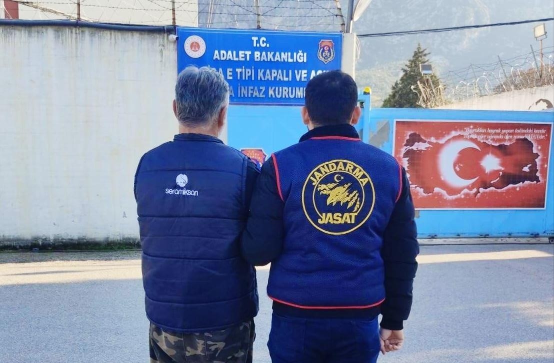 Manisa’da 14 yıldır aranan şahıs yakalandı