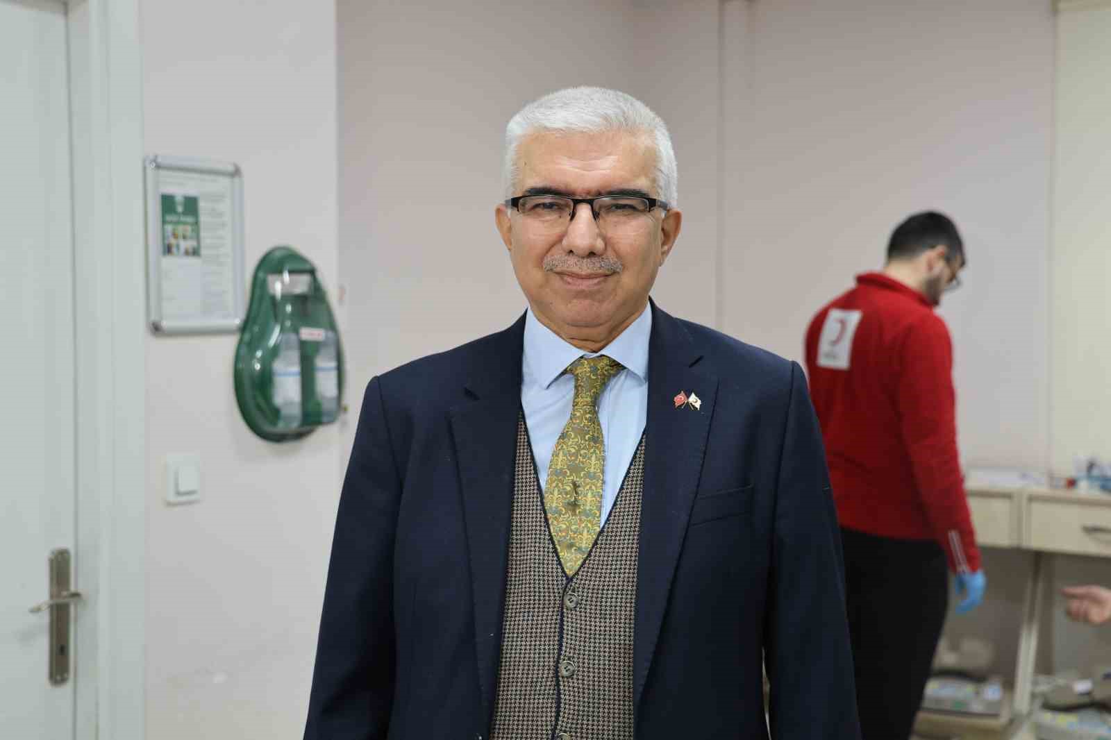 Ramazan ayında kan stokları d&uuml;ş&uuml;yor
