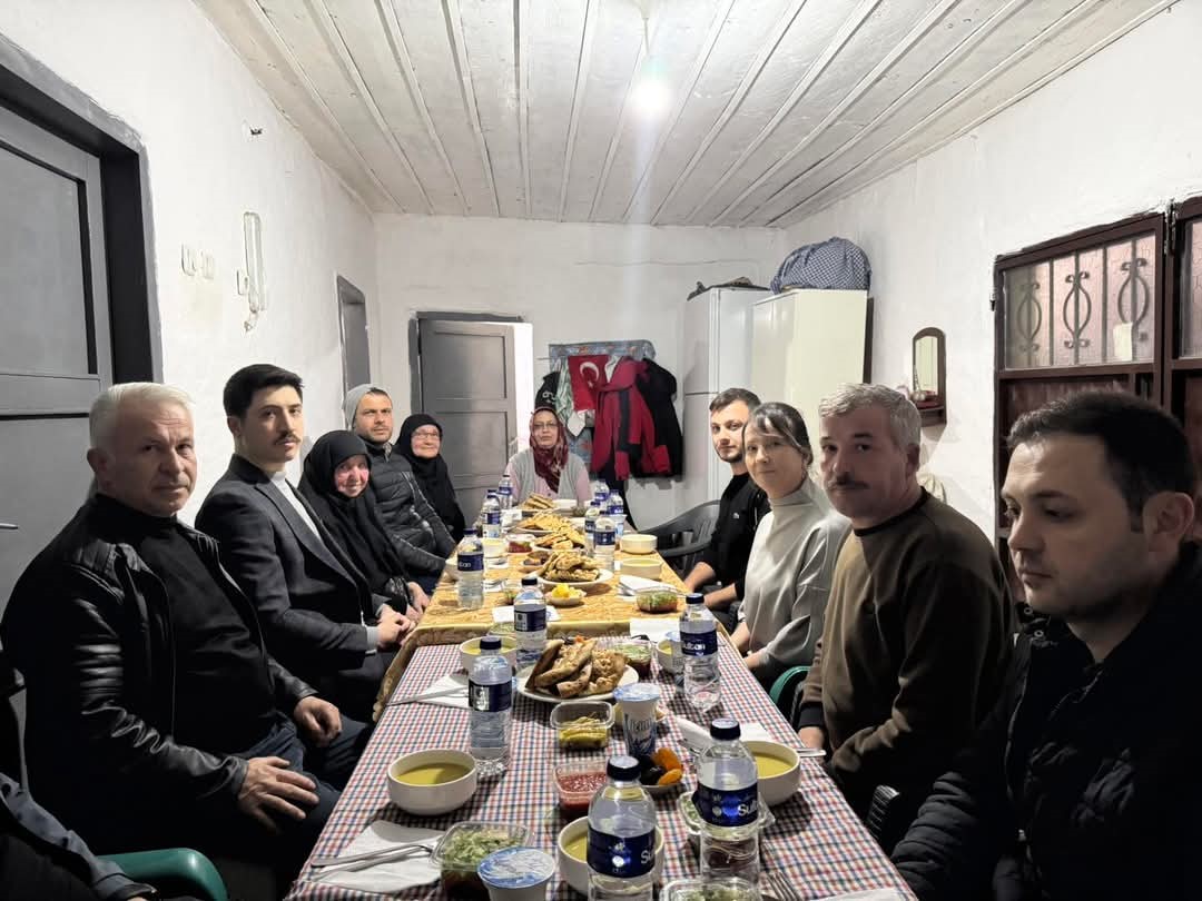 Şehit Annesi Refiye Çakır’ın sofrasında konuk oldu