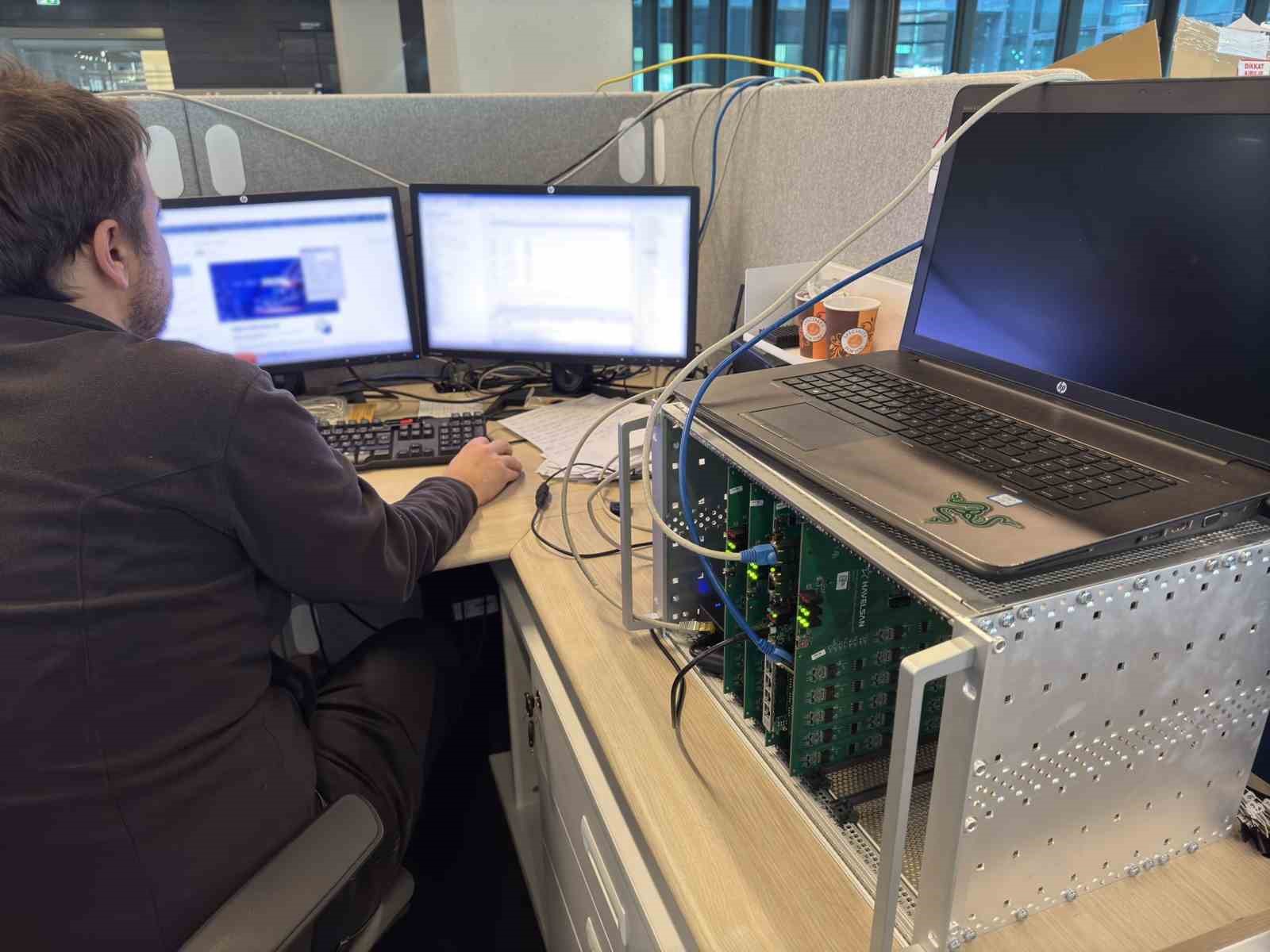 HAVELSAN, Gemi Veri Dağıtım sisteminde elektronik kartları da millileştirdi
