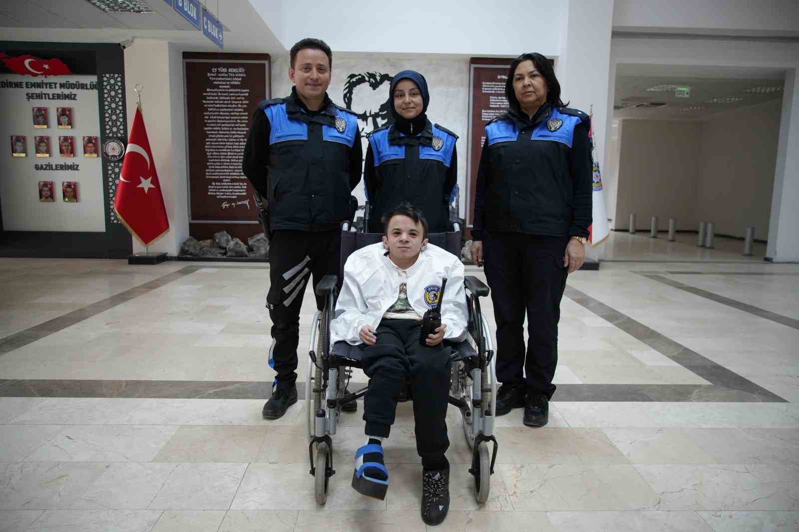 Edirne&rsquo;de cam kemik hastası gencin hayali ger&ccedil;ek oldu
