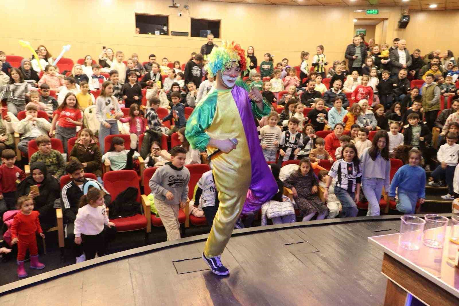 Başkan G&uuml;ler: "Ramazan ayında &ccedil;ocuklara &ouml;zel etkinlikler d&uuml;zenliyoruz"
