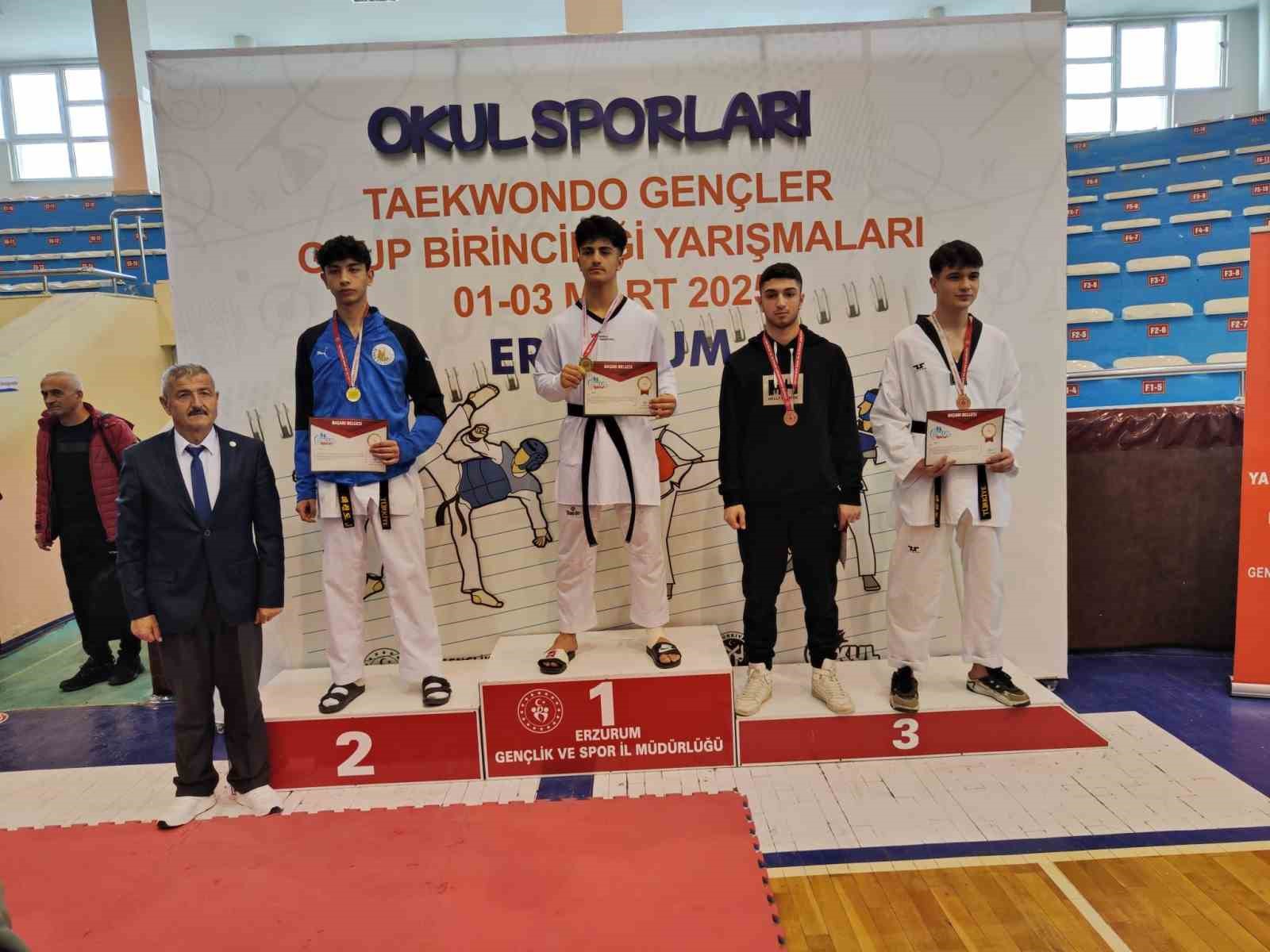 Tekwondo’dan Elazığ’a 9 madalya
