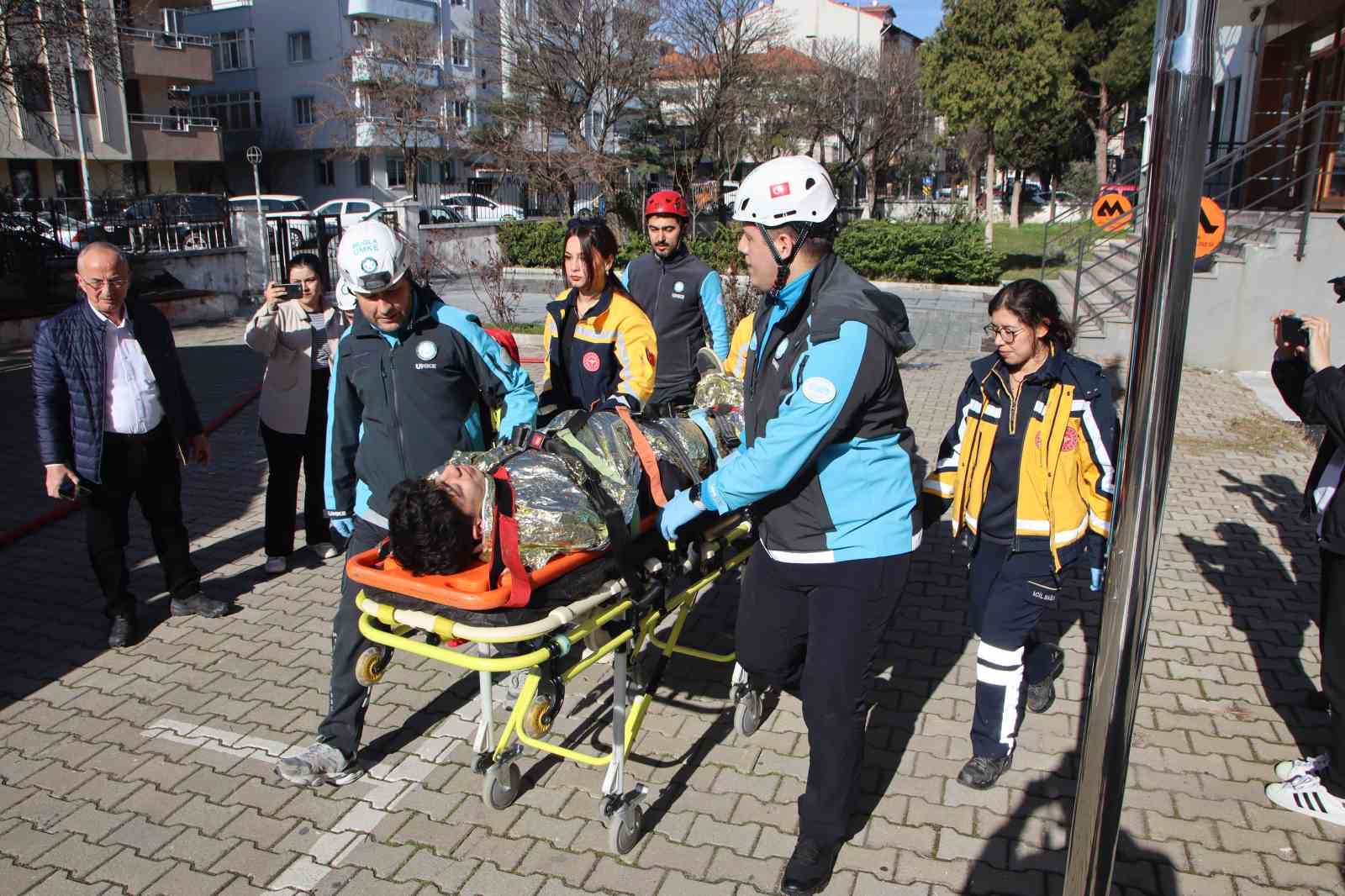 Muğla&rsquo;da Deprem ve Yangın tahliye tatbikatı ger&ccedil;ekleştirildi
