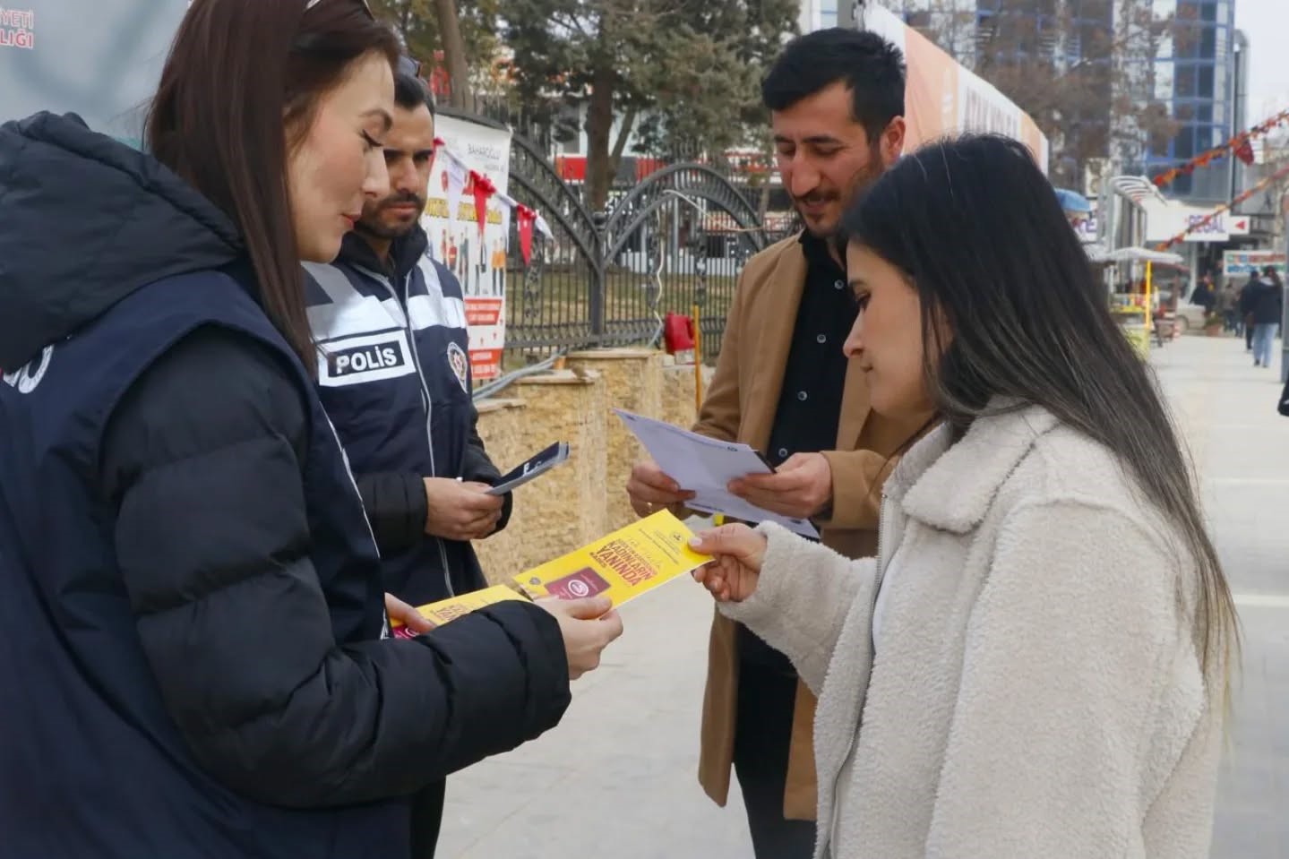 Vatandaşlar KADES konusunda bilgilendirildi
