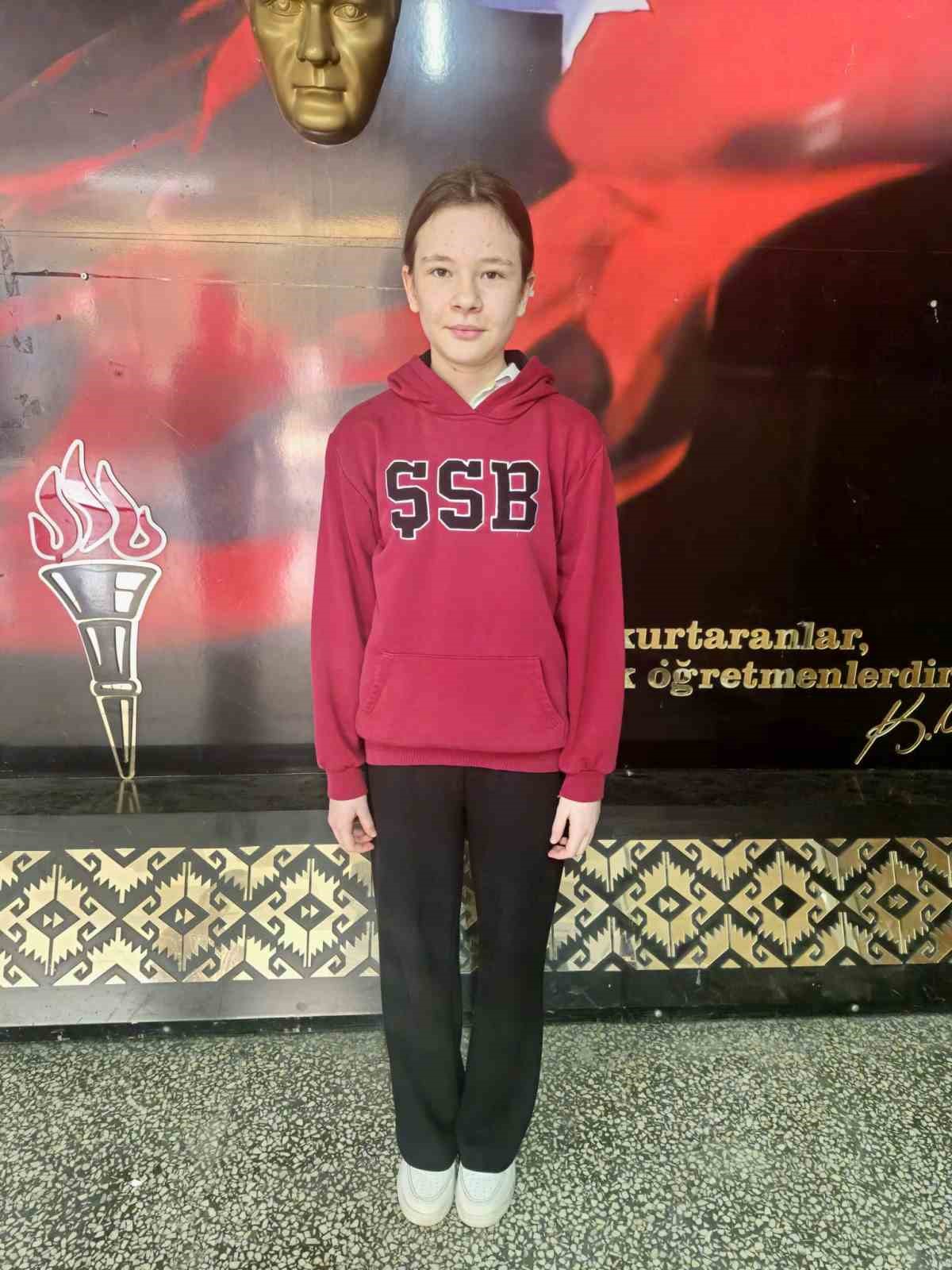 Bandırmalı öğrenci Nisanur Yılmaz, 22 Mart Dünya Su Günü Resim Yarışması’nda Türkiye birincisi oldu