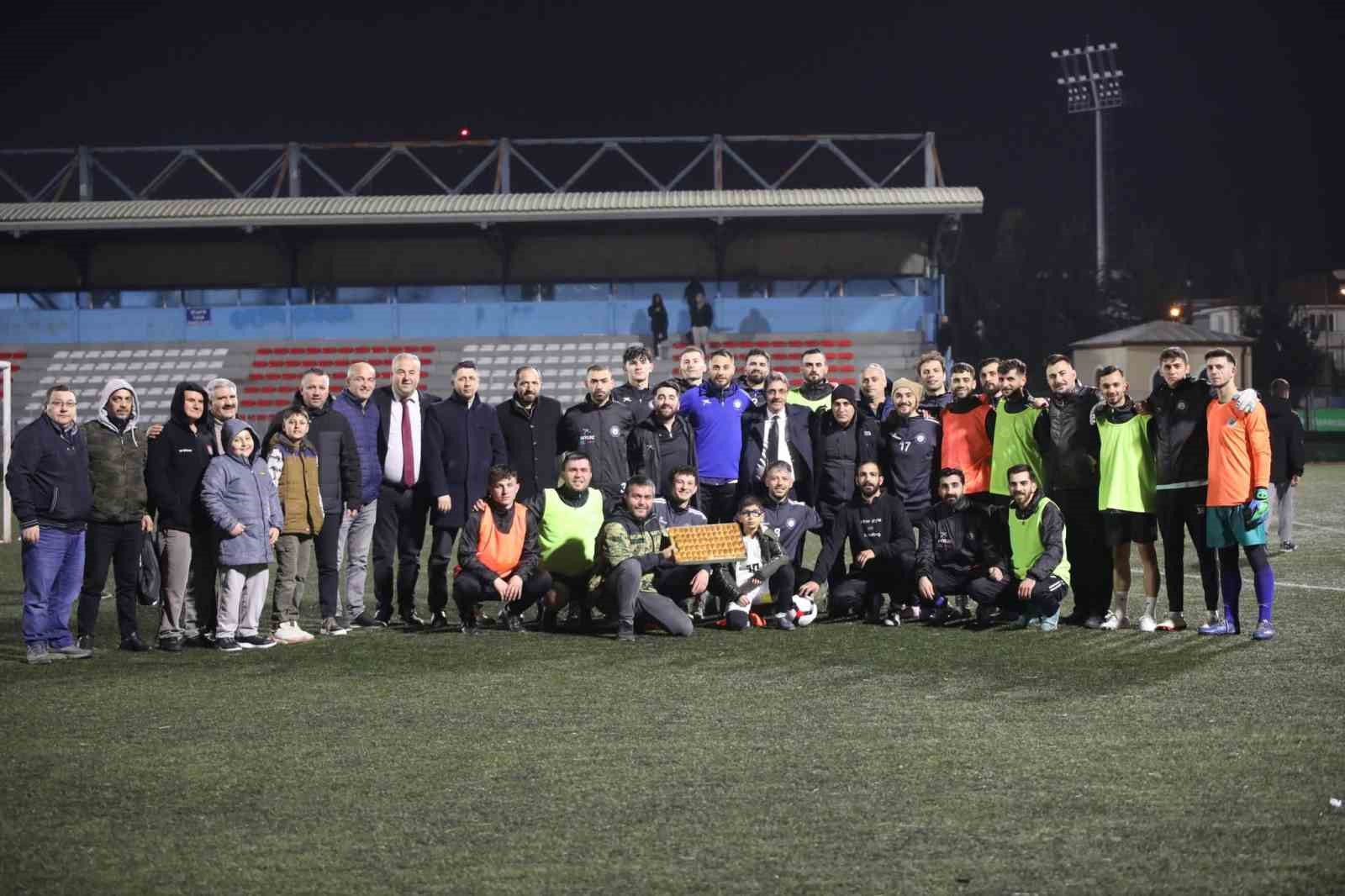 Başkan Din&ccedil;: "Spora ve sporcularımıza desteğimizi s&uuml;rd&uuml;rmeye devam edeceğiz"
