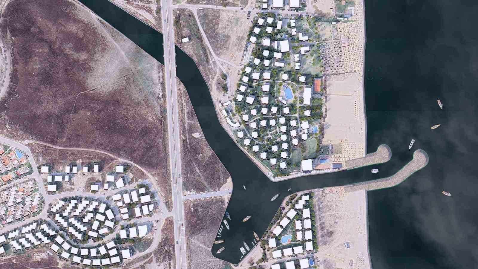 Ayvalık&rsquo;ta taşkın riski tarihe karışıyor
