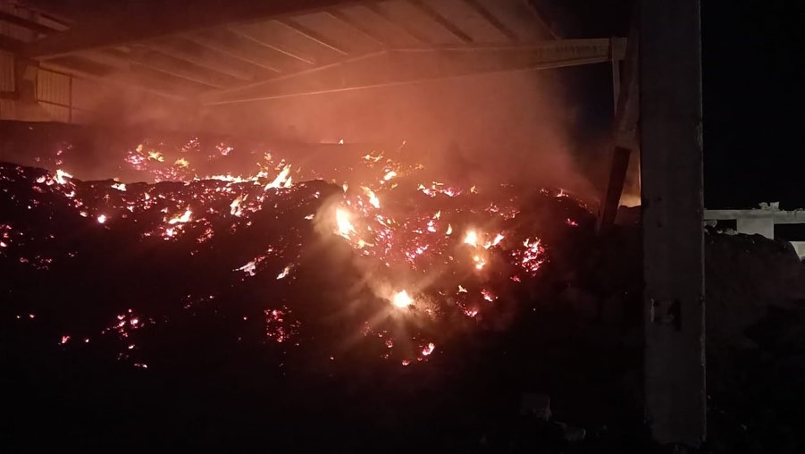 Kırıkhan’da pamuk fabrikasında korkutan yangın