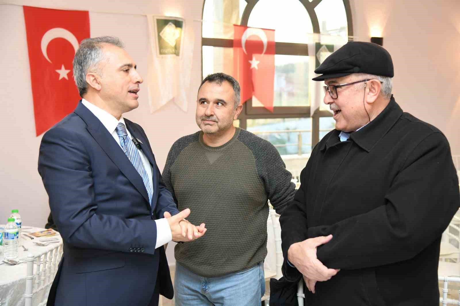 Başkan Çenet’ten, Şehit Yakınları, Gaziler Ve Aileleri onuruna iftar yemeği