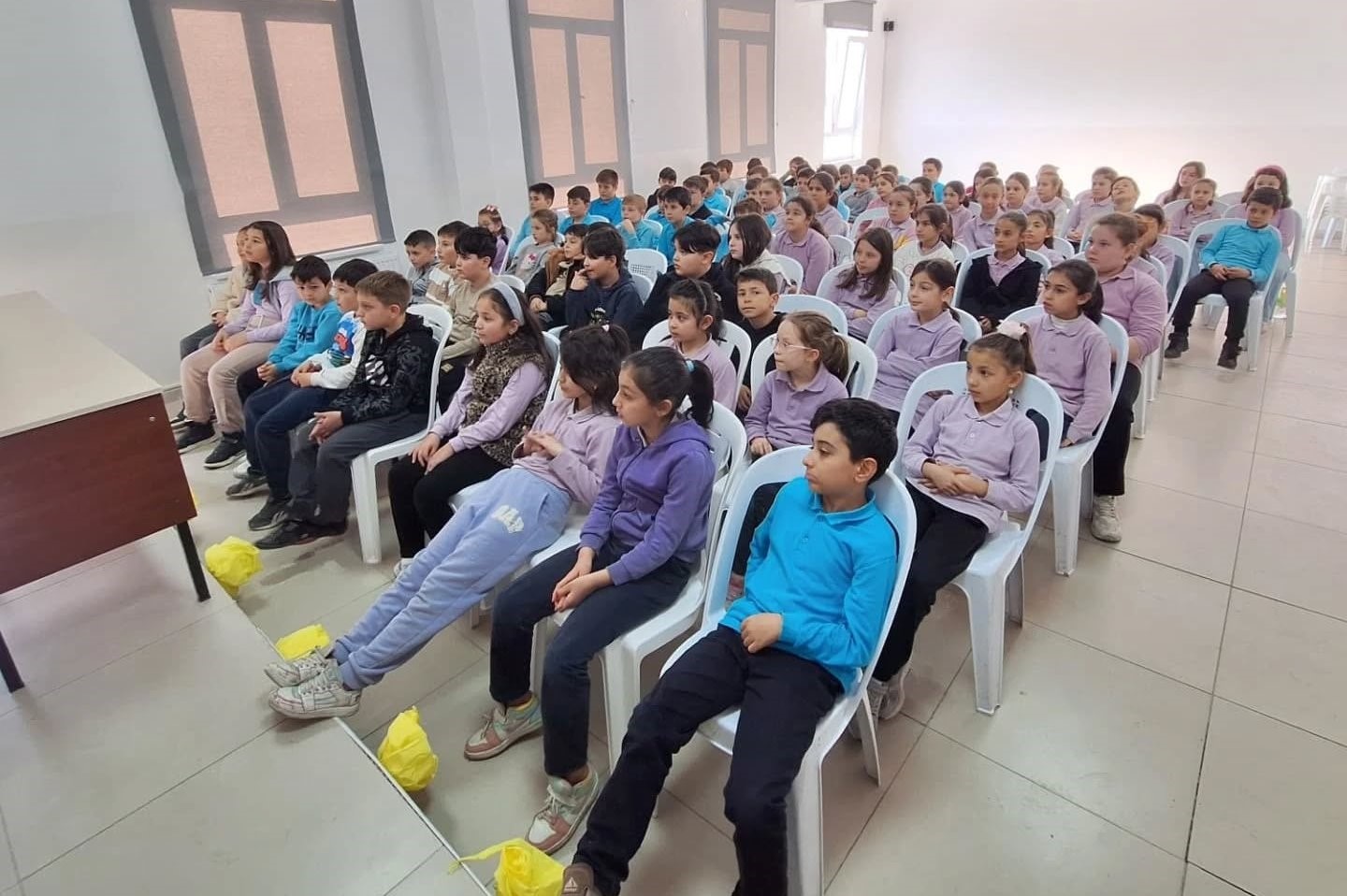 Hisarcık&rsquo;ta ilkokul &ouml;ğrencilerine teknoloji bağımlılığı semineri
