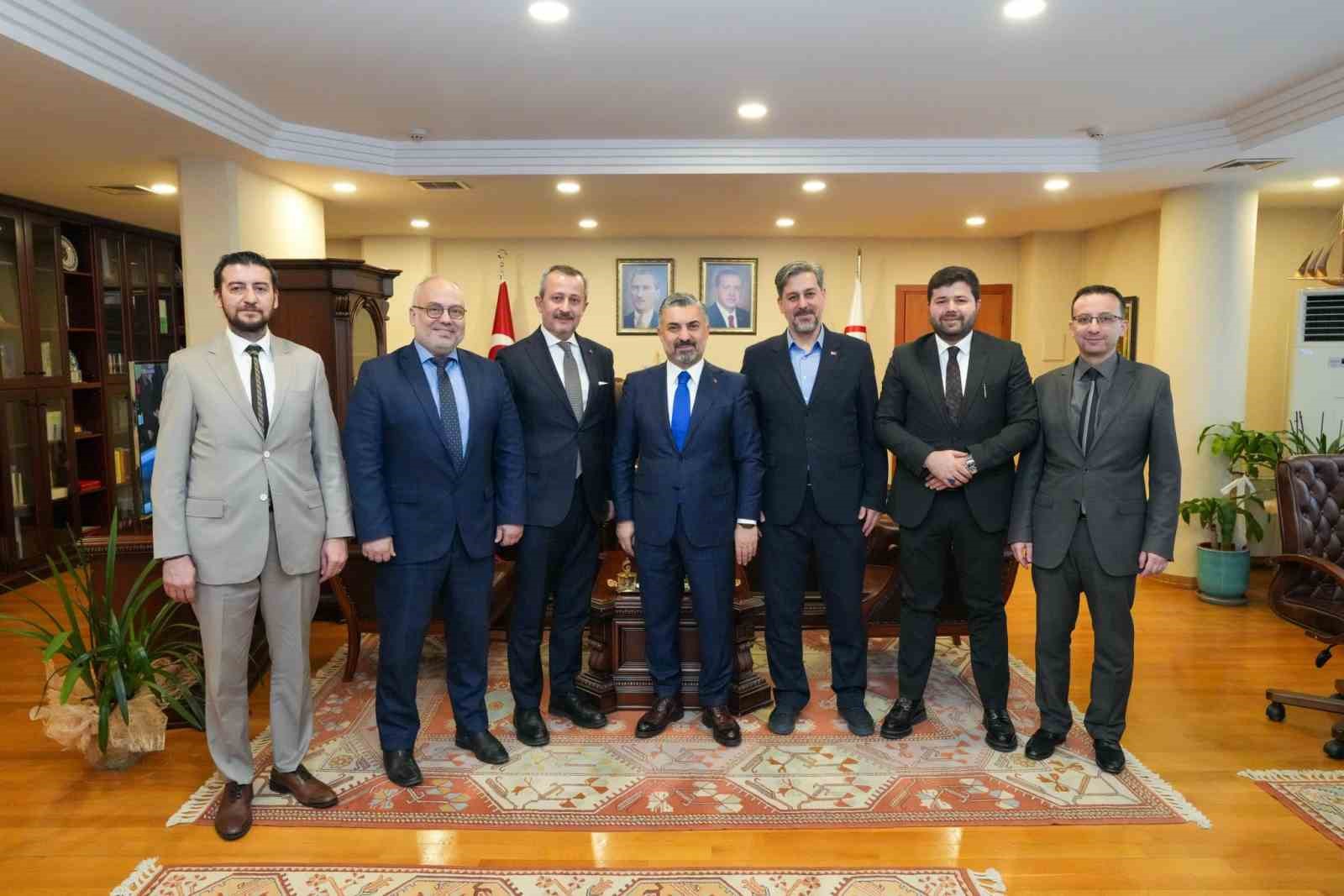 RT&Uuml;K ve İstanbul Aile Vakfı arasında ailenin korunması ve g&uuml;&ccedil;lendirilmesi i&ccedil;in iş birliği protokol&uuml; imzalandı
