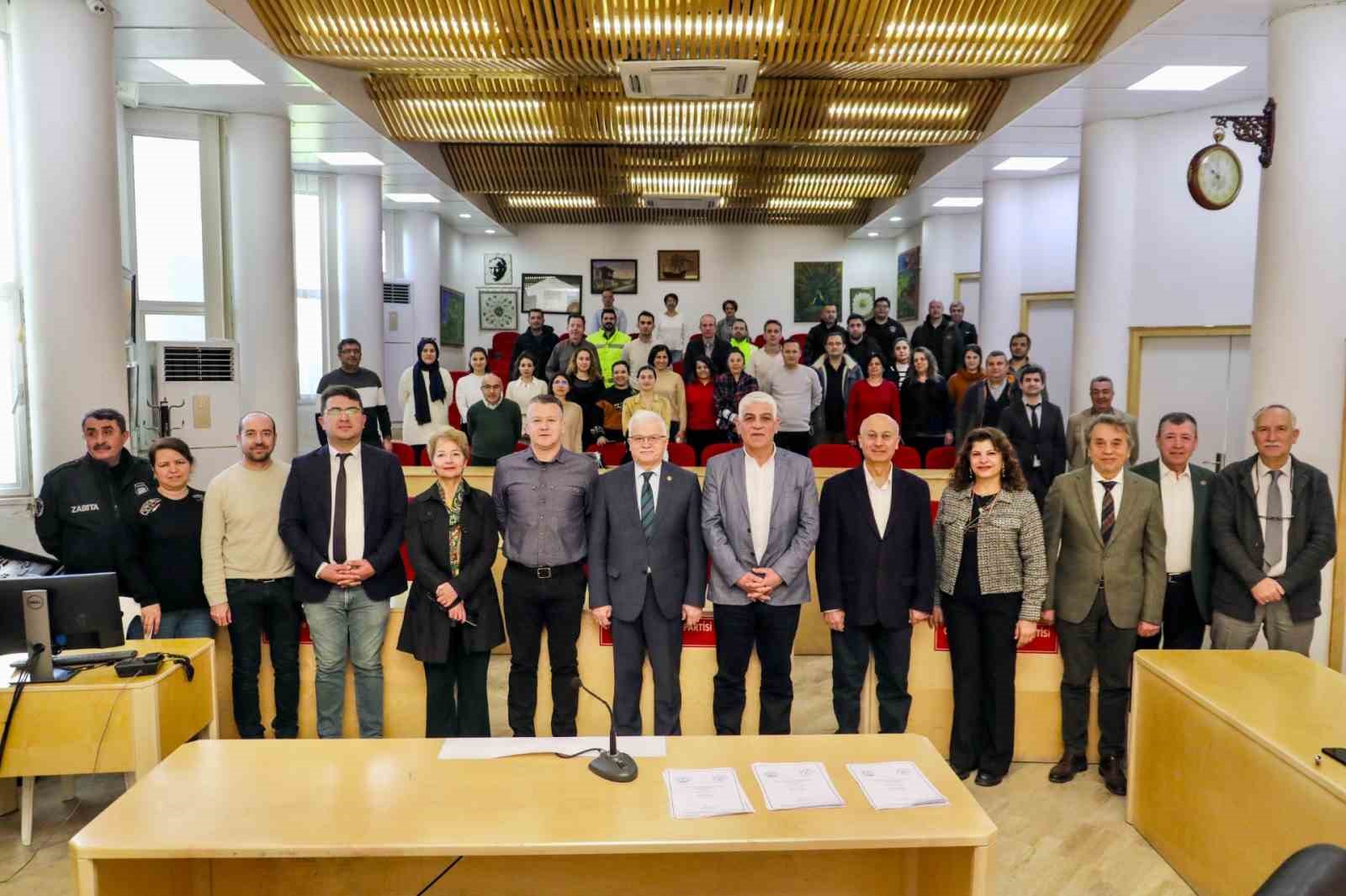 Burhaniye&rsquo;de s&ouml;zleşme sevinci
