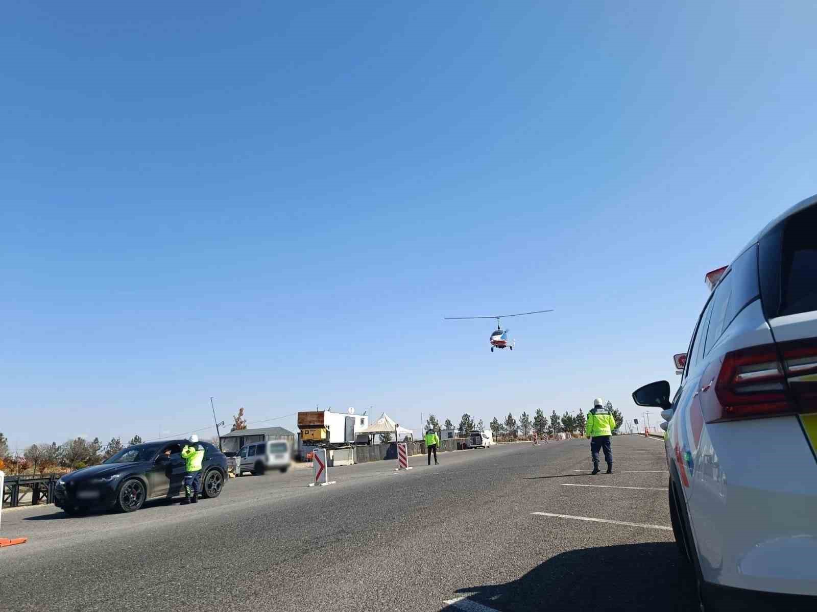 Gaziantep&rsquo;te cayrokopter destekli trafik denetimi: 10 ara&ccedil; trafikten men edildi
