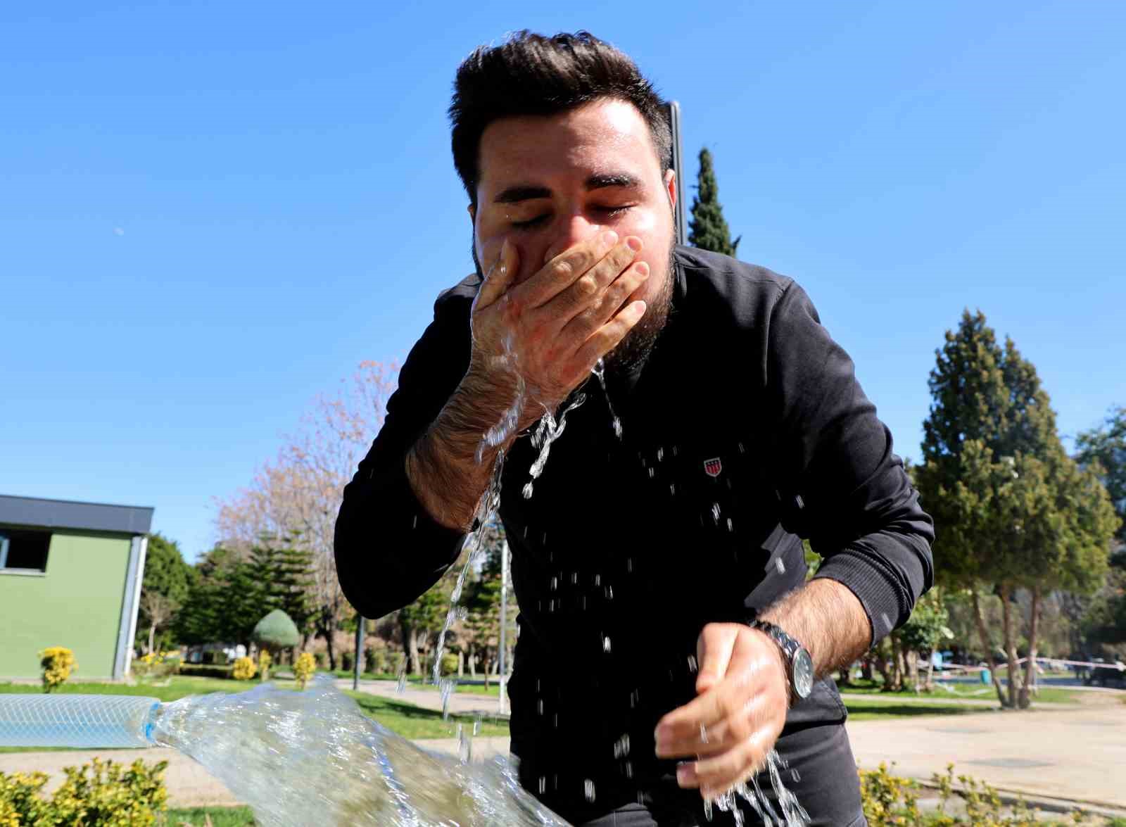 Adana’da termometreler 29 dereceyi gösterdi