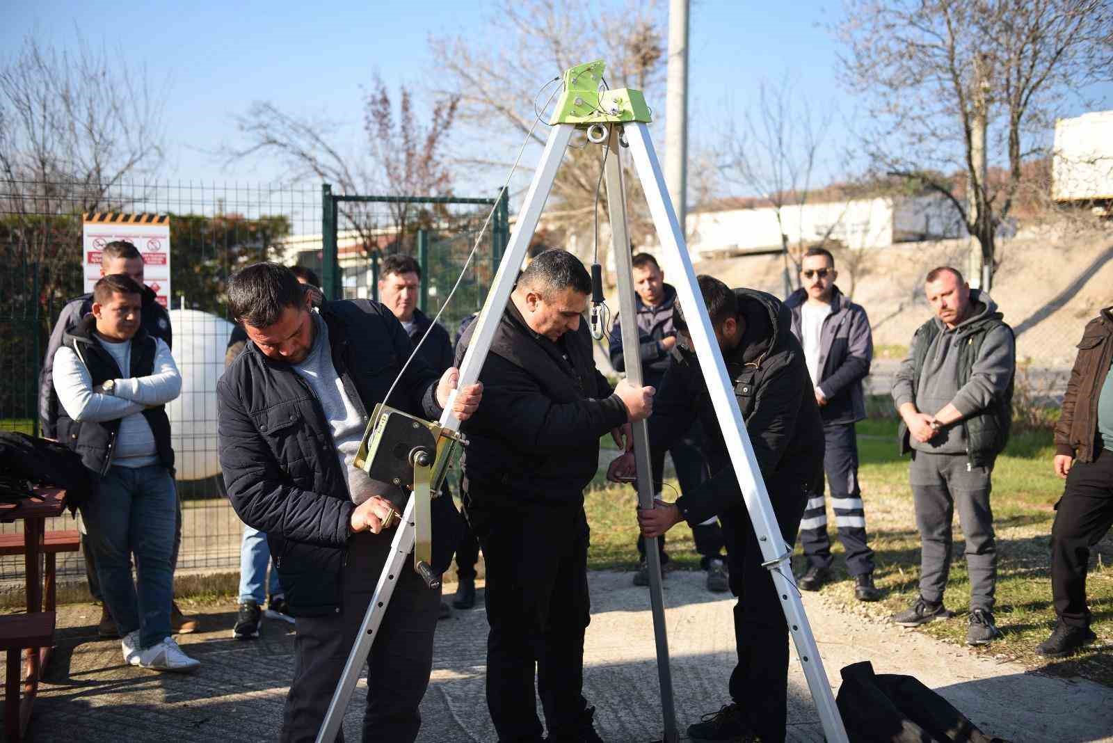 BASKİ&rsquo;den personele y&uuml;ksekte &ccedil;alışma eğitimi
