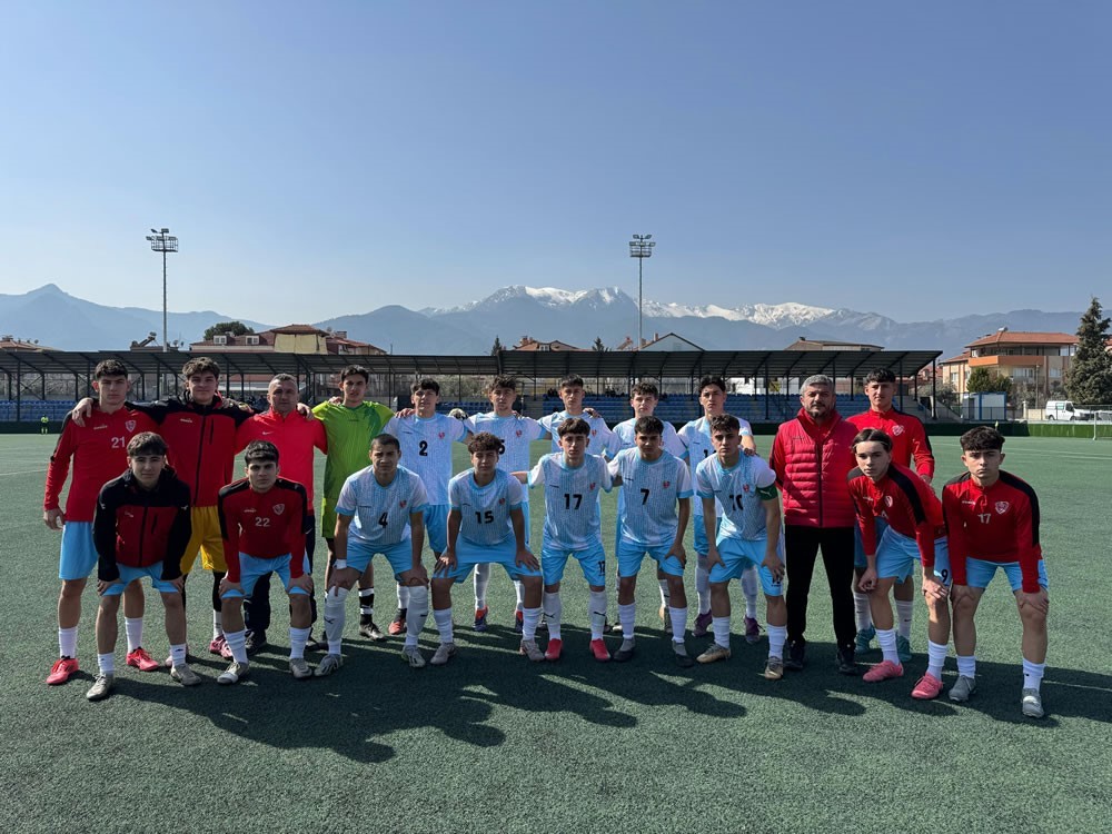 Manisa Spor Lisesi Futbol Takımı, Türkiye Yarı Finallerine yükseldi