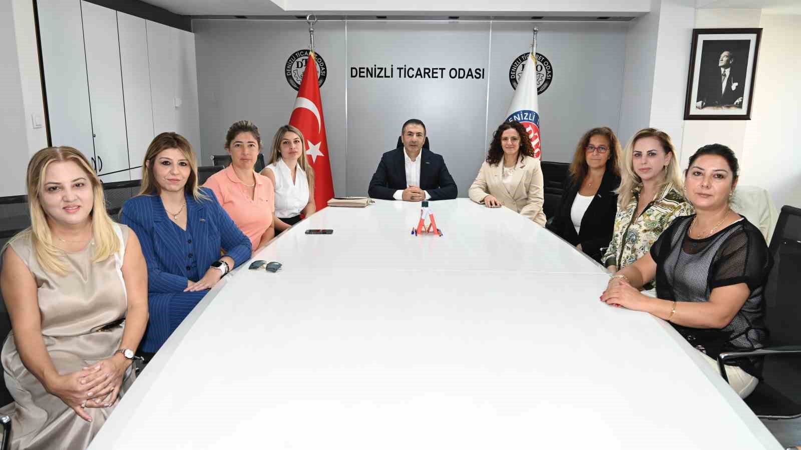 Başkan Erdoğan; "Kadınlarımız, s&uuml;rd&uuml;r&uuml;lebilir bir b&uuml;y&uuml;me ile refahın mimarıdır"
