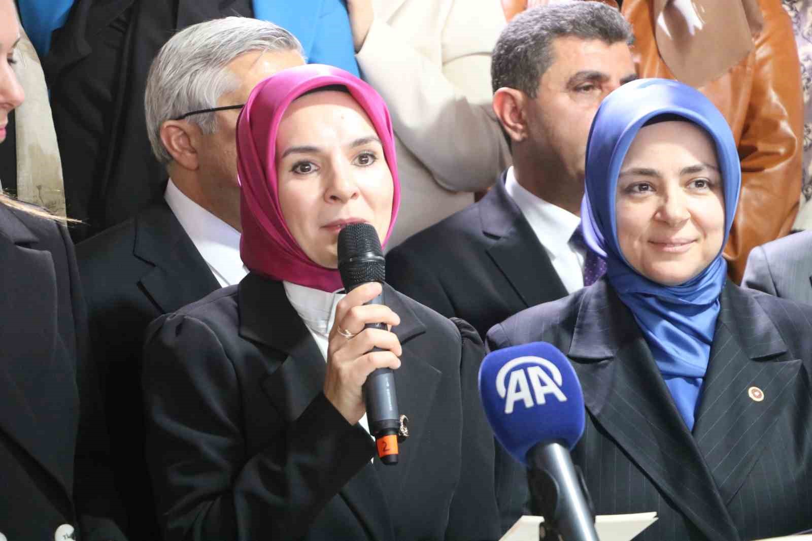 Bakan Göktaş, İşte Kadın Kardeşim Projesi’ni anlattı