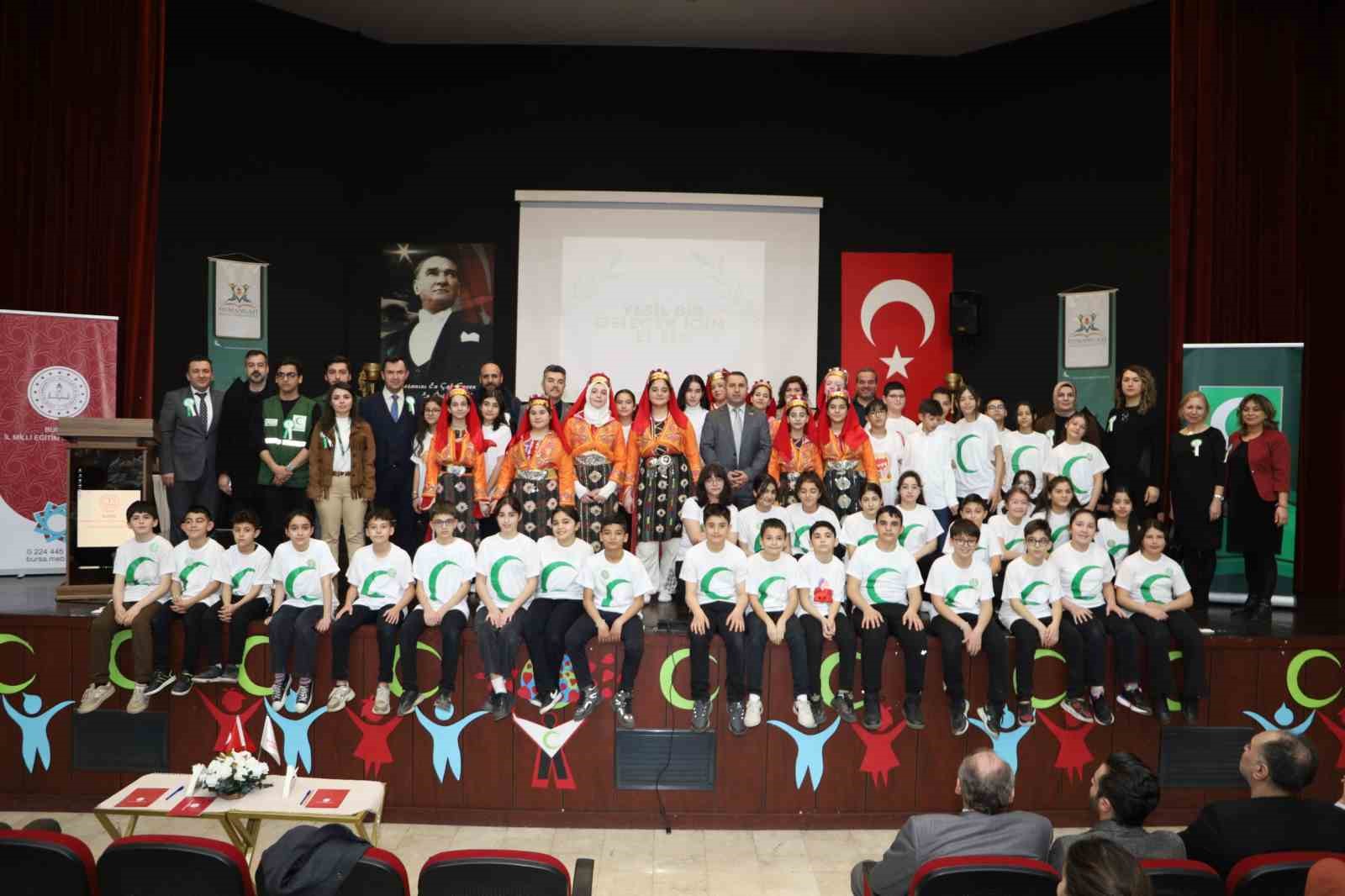 Bursa’da Yeşilay Haftası coşkuyla kutlanıyor