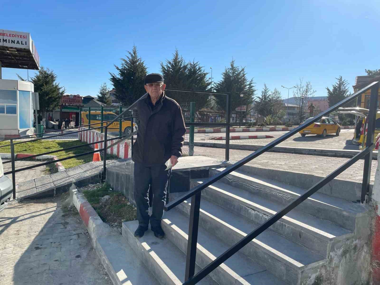 Başkan Halit Doğan, Necati öğretmeni kırmadı