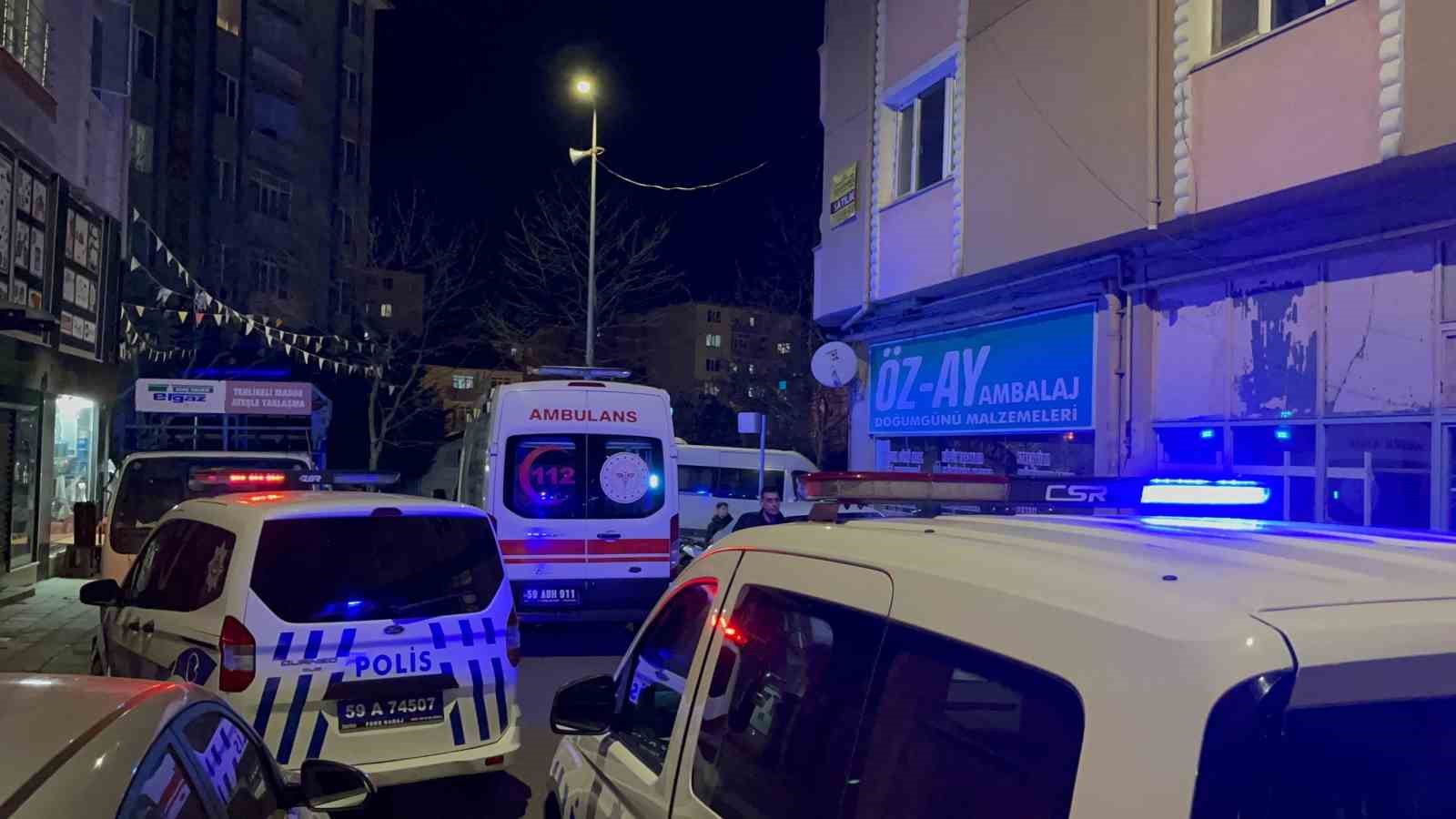 Kız arkadaşı tarafından bı&ccedil;aklandı
