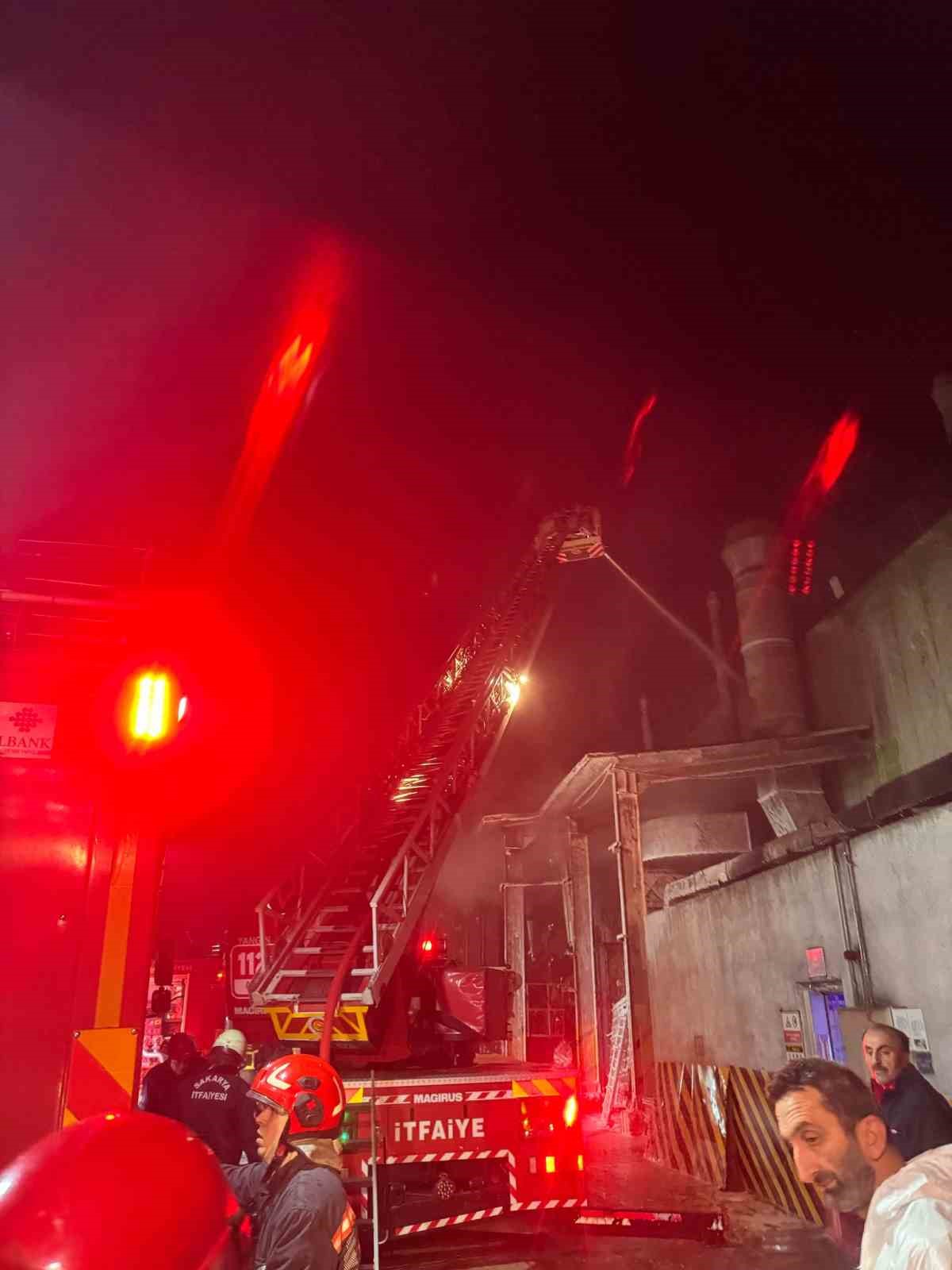 Tırsan&rsquo;da korkutan yangın
